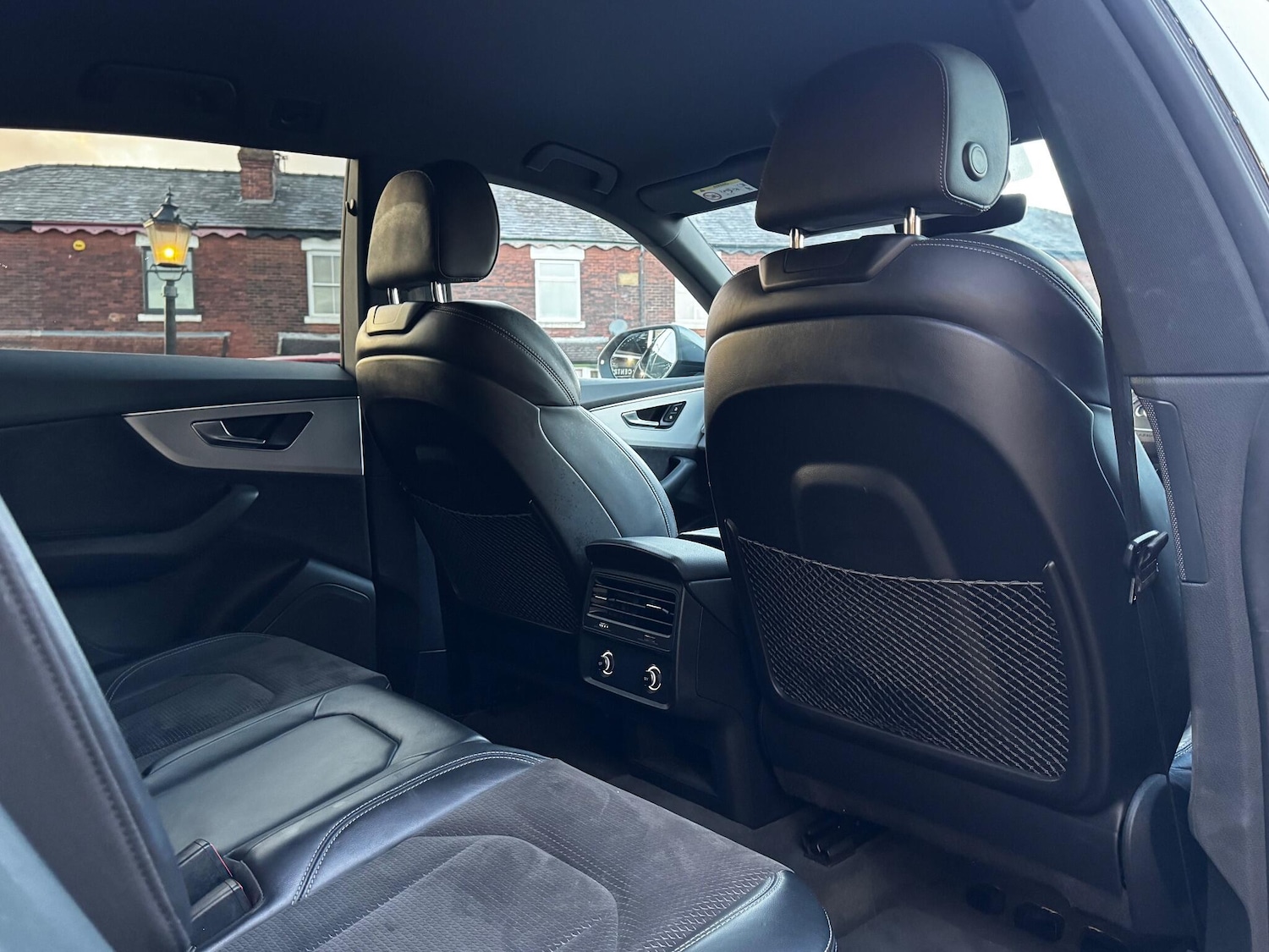 Used Audi Q8 2019 for sale - 77190720: Photo 50