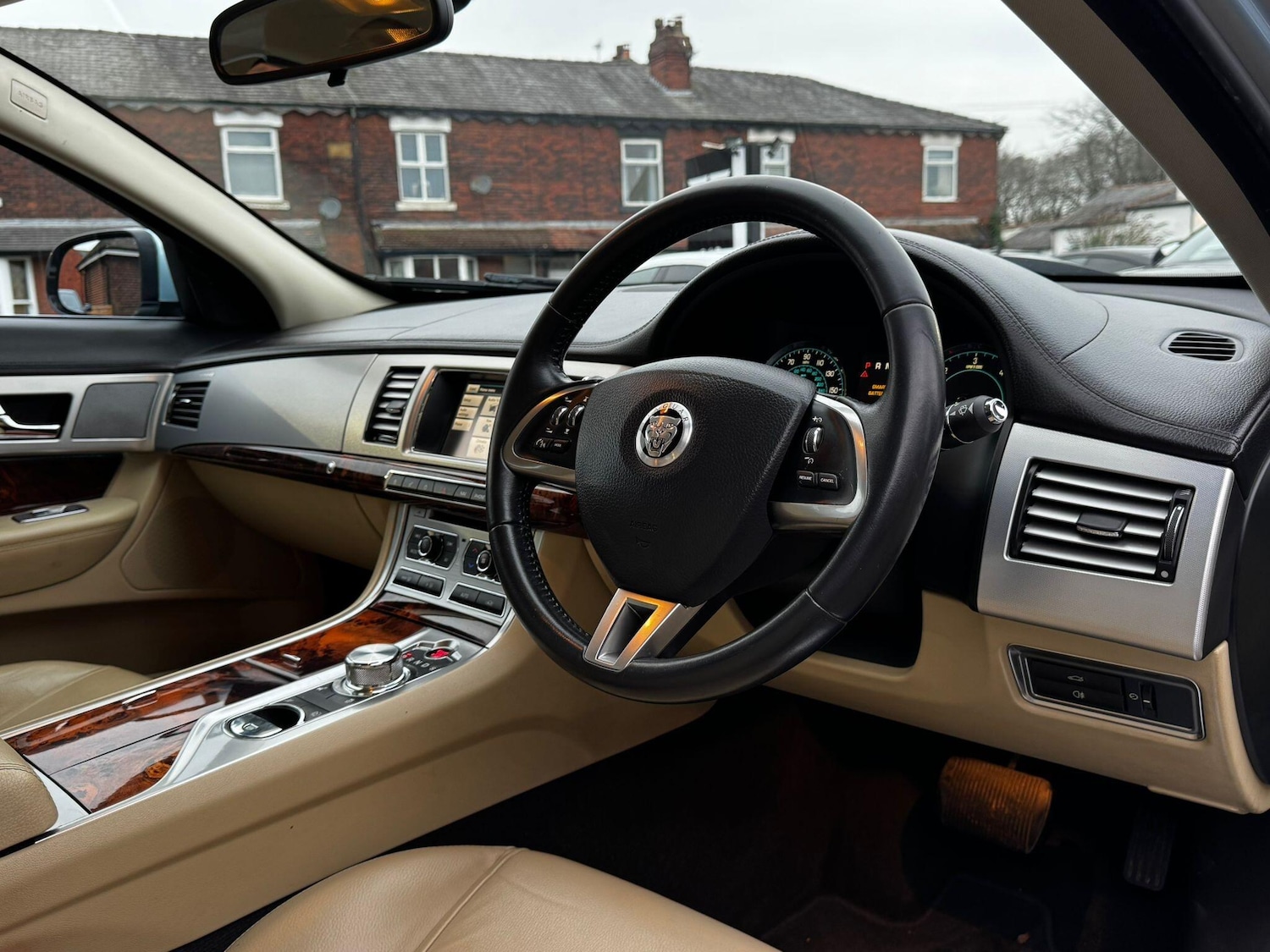 Used Jaguar XF 2011 for sale - 77612769: Photo 12