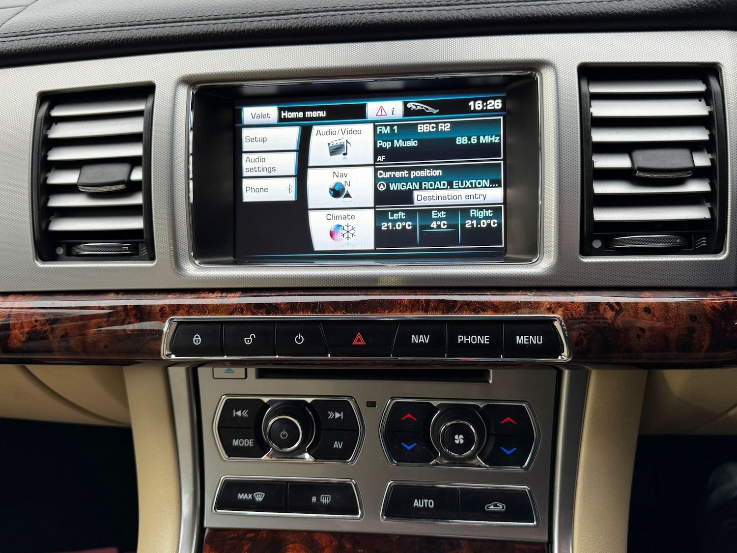 Used Jaguar XF 2011 for sale - 77612769: Photo 15