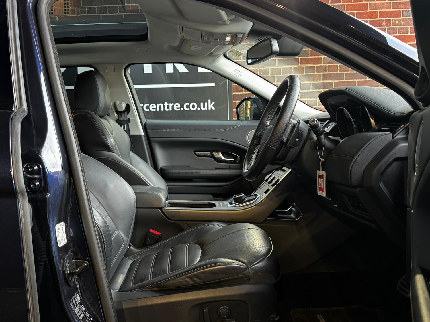 Used Land Rover Range Rover Evoque 2018 for sale - 76926302: Photo 21