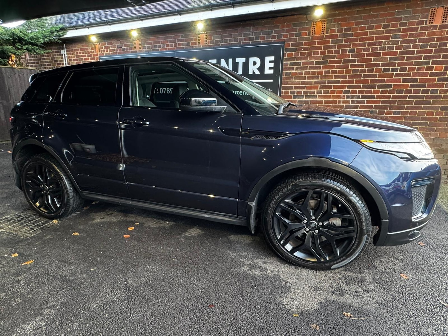 Used Land Rover Range Rover Evoque 2018 for sale - 76926302: Photo 8