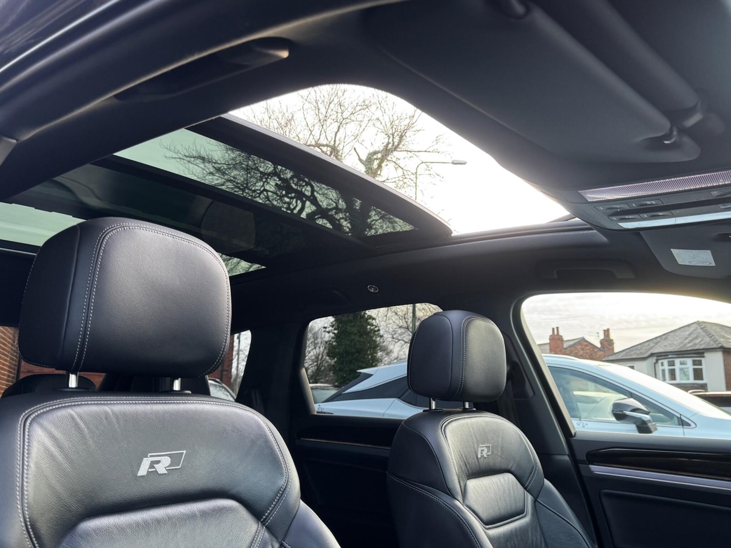 Used Volkswagen Touareg 2019 for sale - 77586009: Photo 25