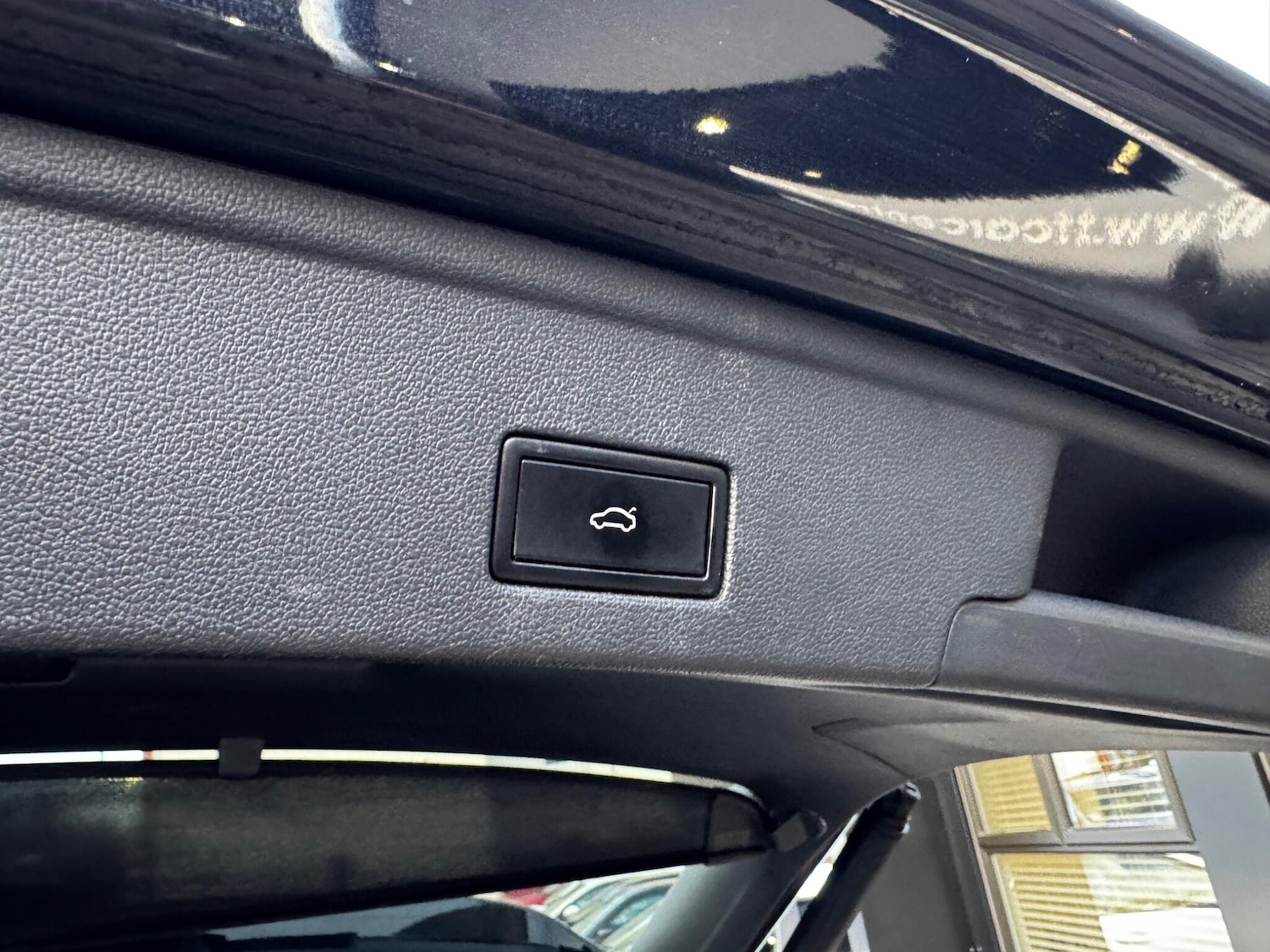 Used Volkswagen Touareg 2019 for sale - 77586009: Photo 44