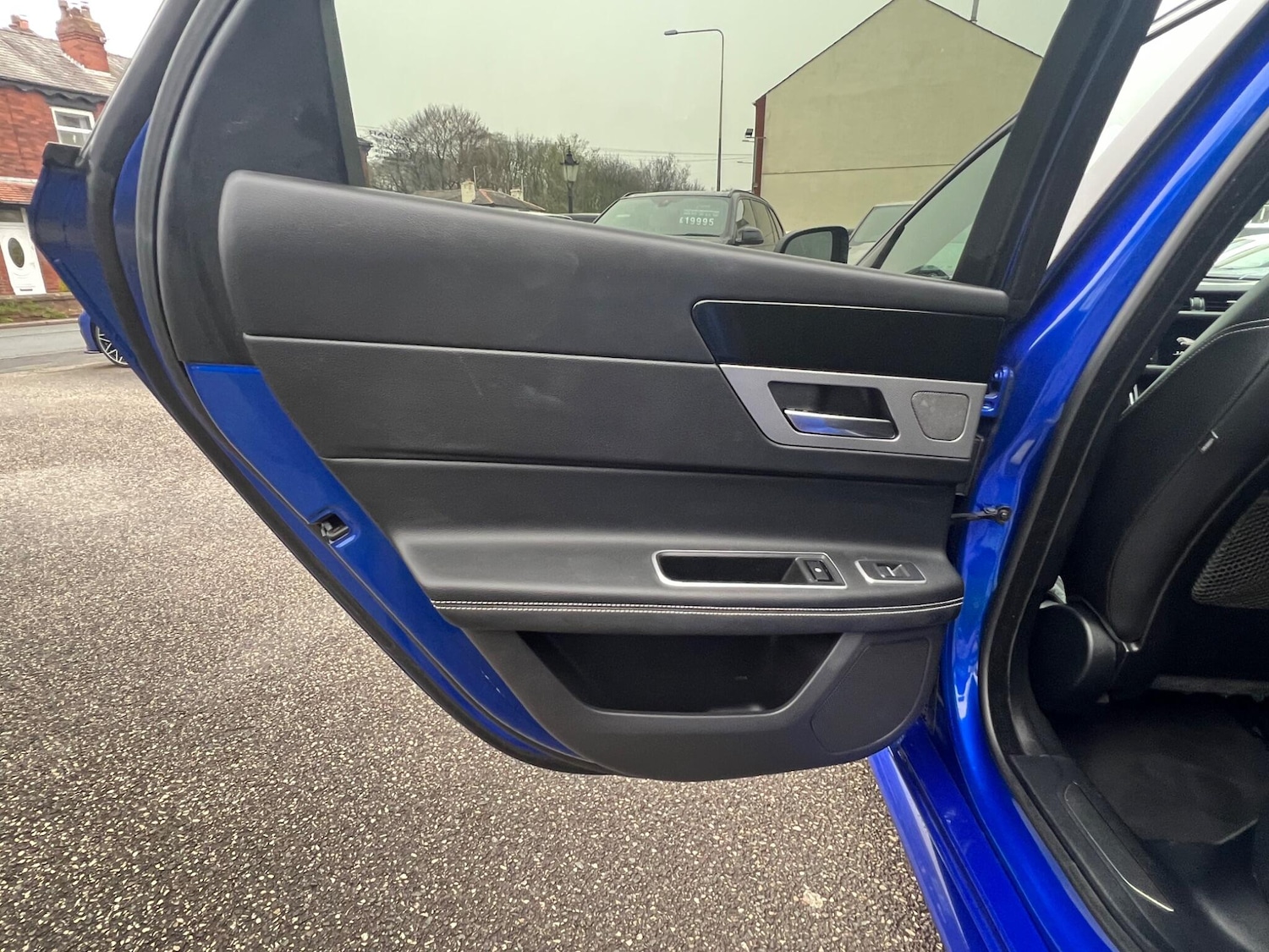 Used Jaguar XF 2019 for sale - 78086764: Photo 33