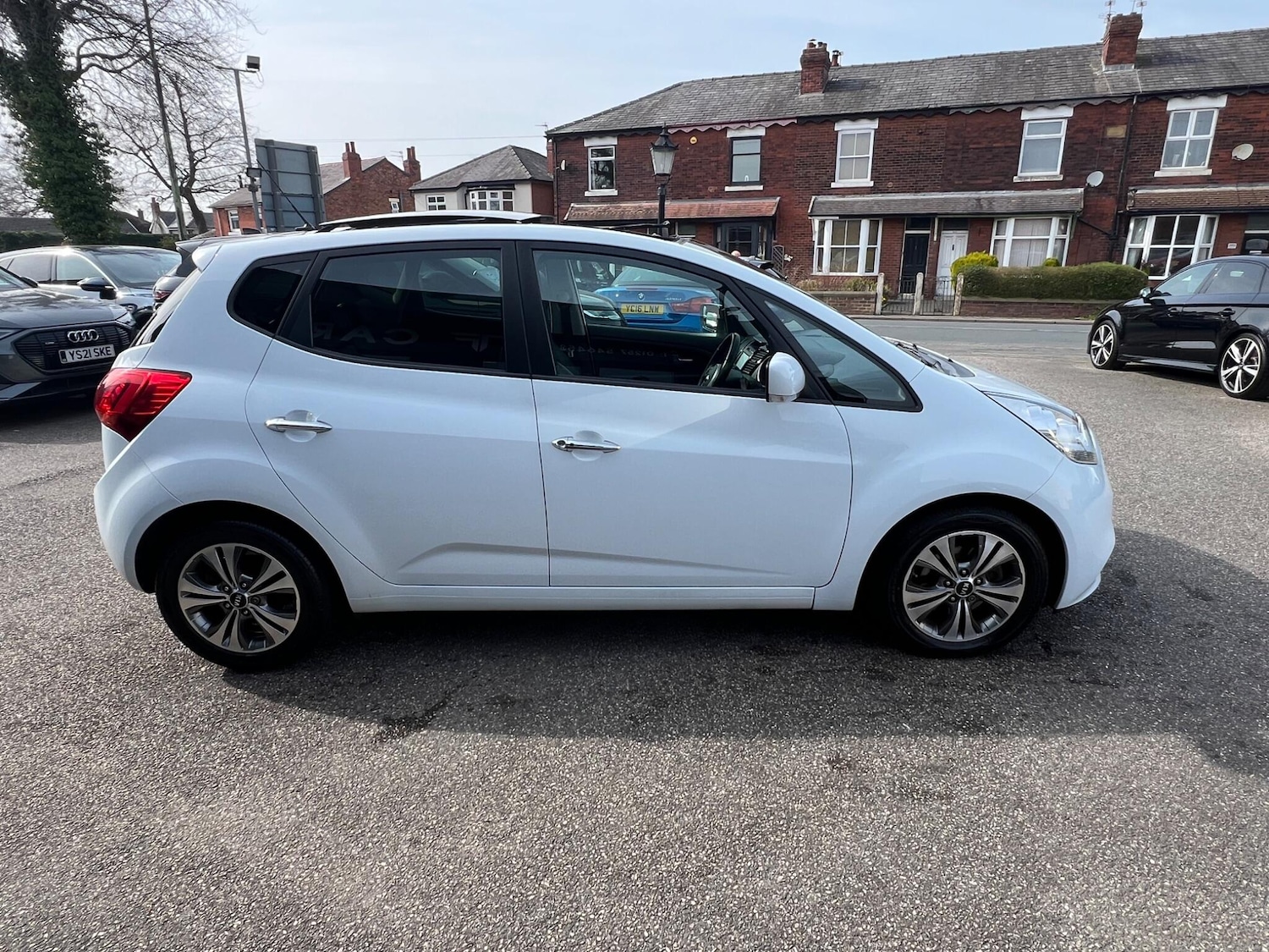 Used Kia Venga 2016 for sale - 77969734: Photo 14