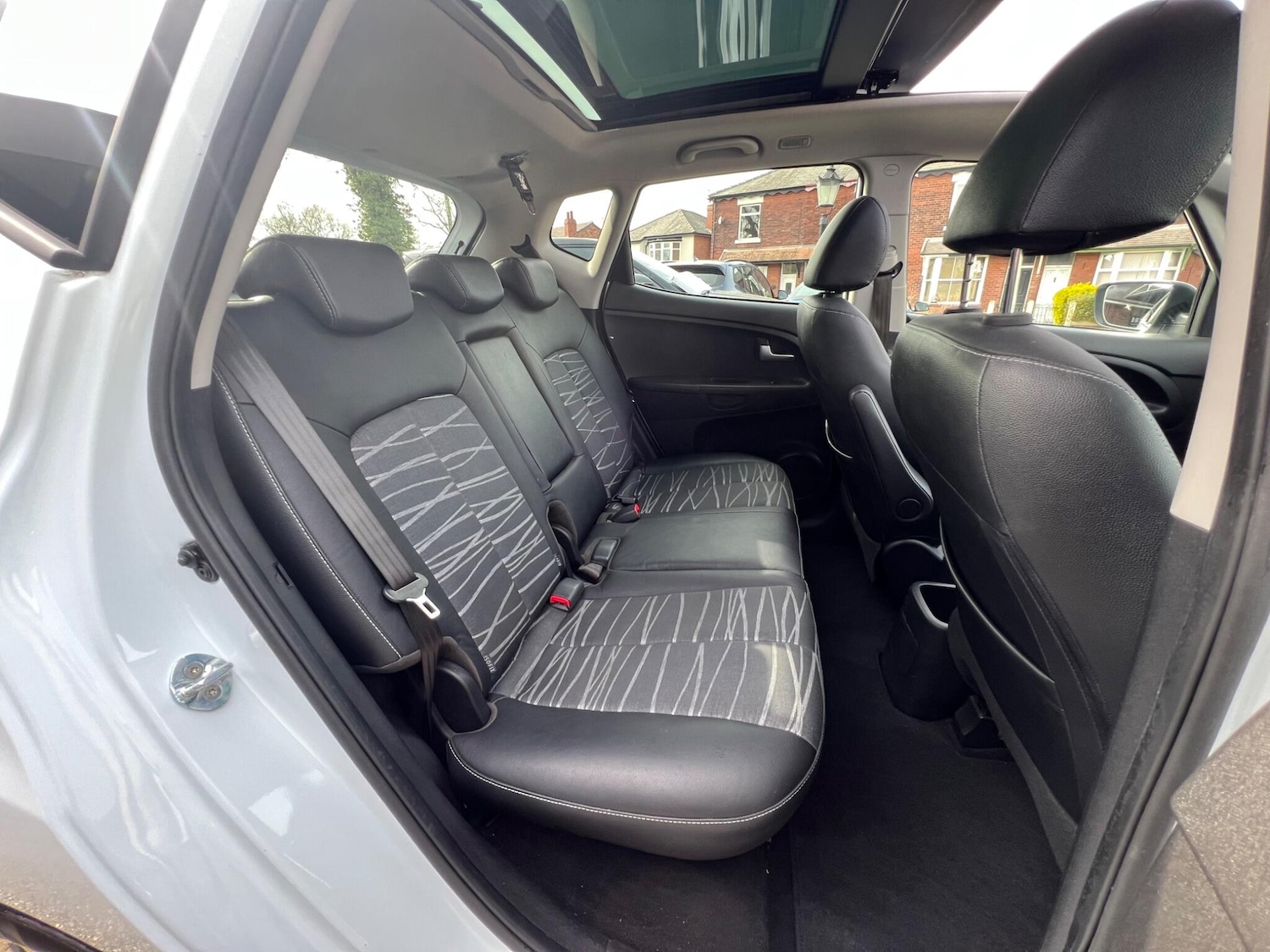 Used Kia Venga 2016 for sale - 77969734: Photo 32