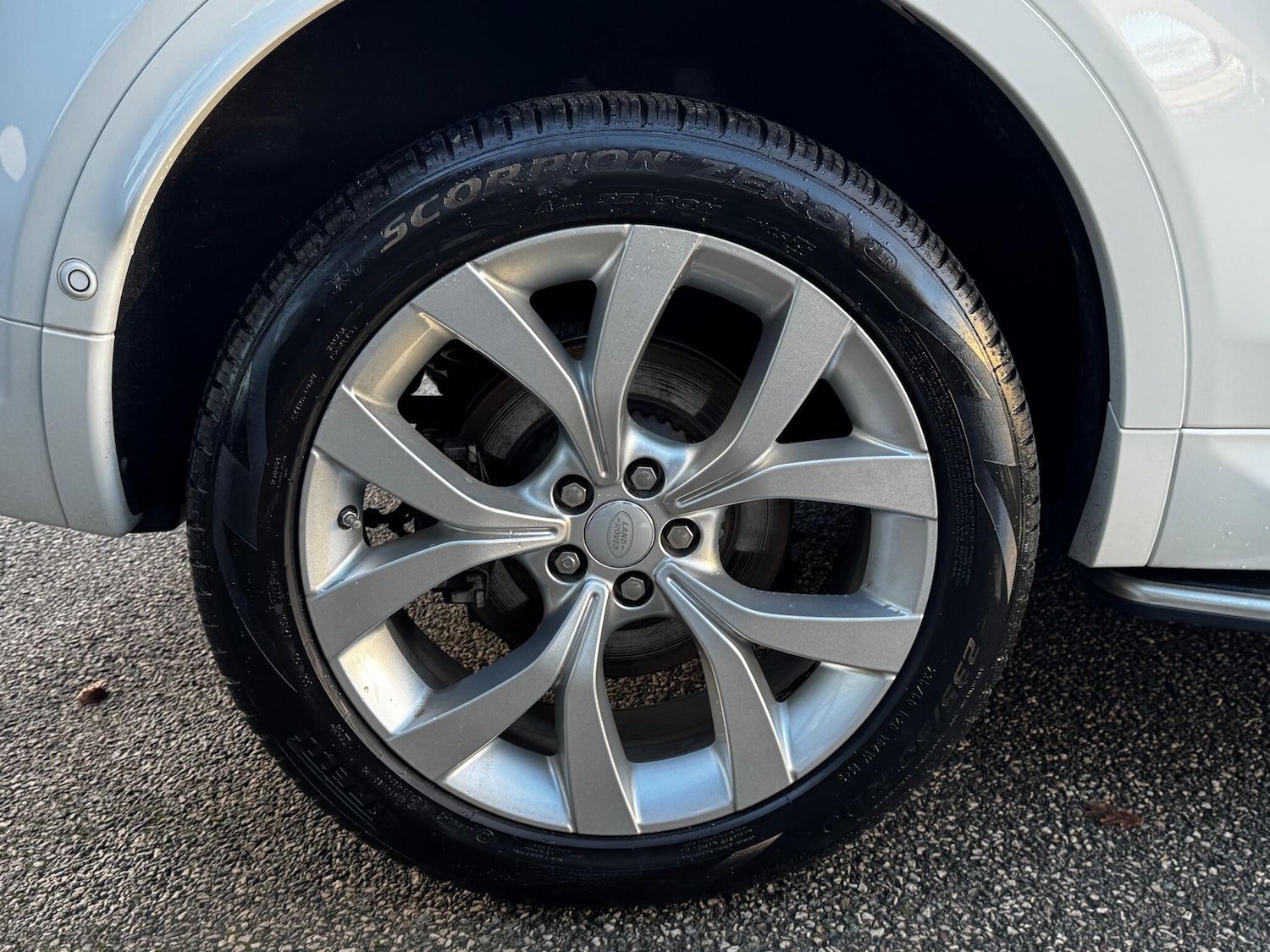 Used Land Rover Discovery Sport 2021 for sale - 76926137: Photo 20