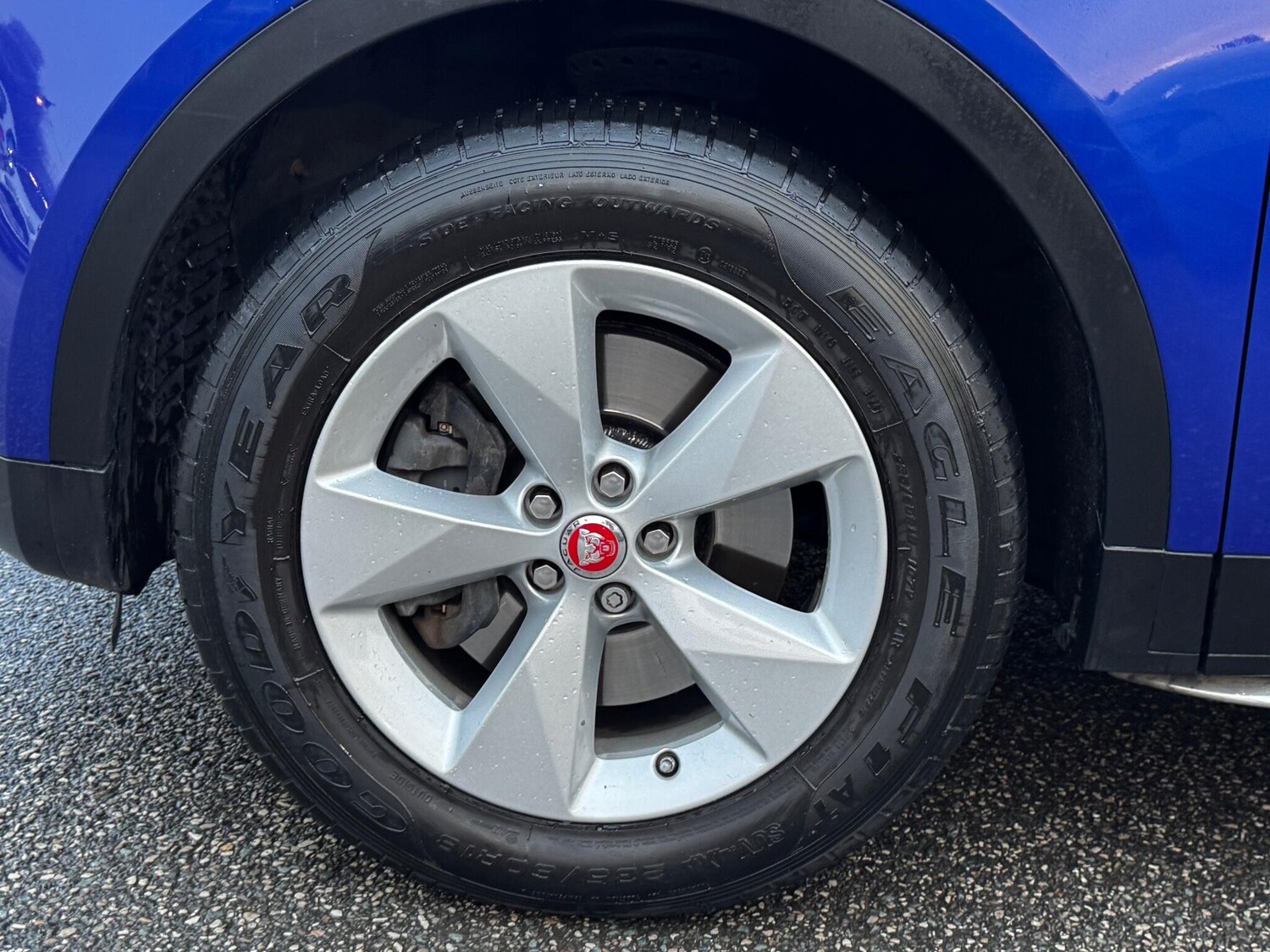 Used Jaguar E-Pace 2019 for sale - 76953189: Photo 16