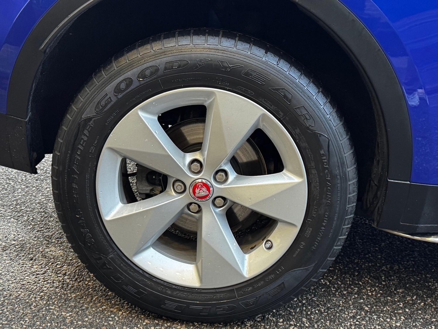 Used Jaguar E-Pace 2019 for sale - 76953189: Photo 18