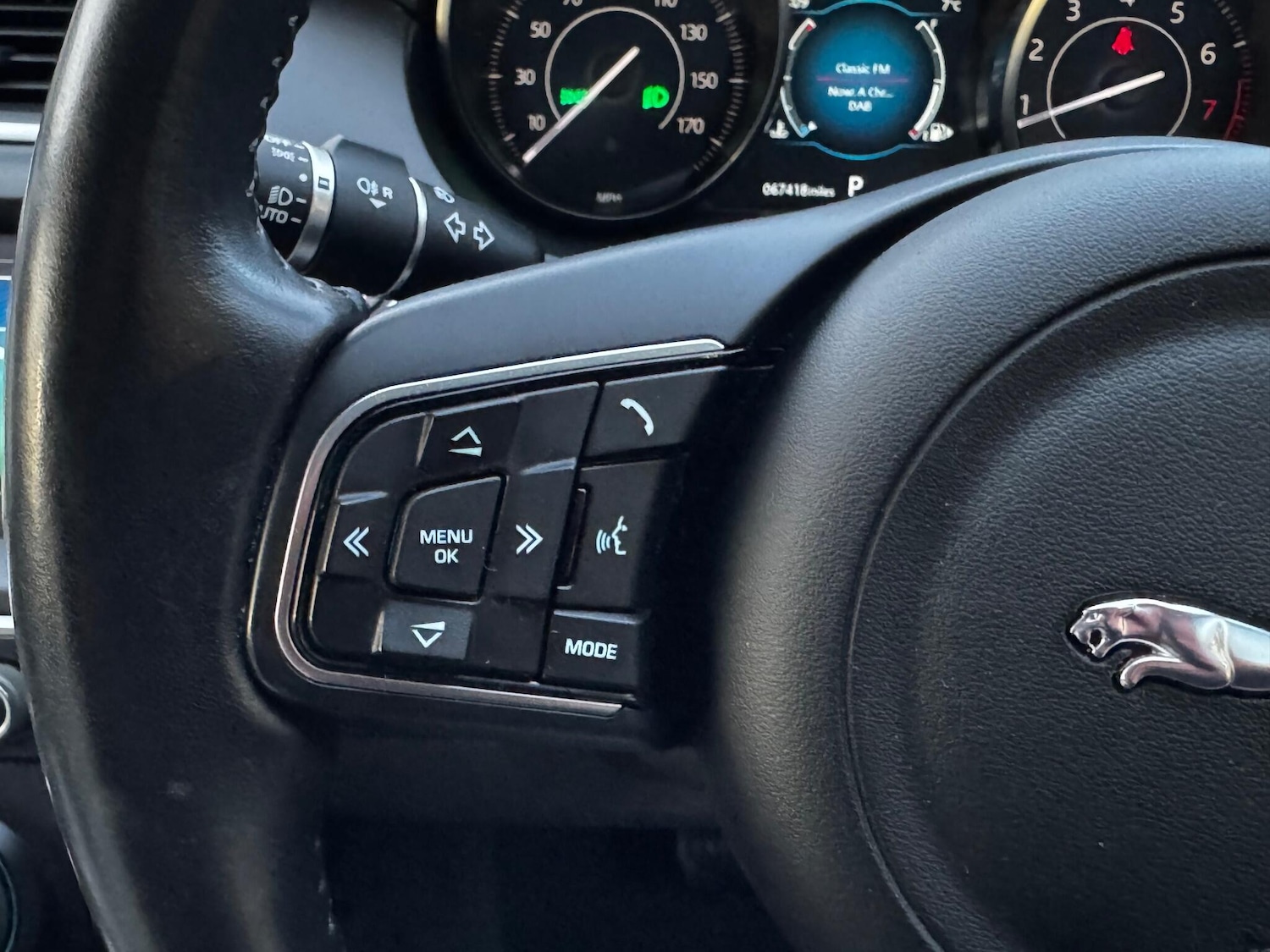 Used Jaguar E-Pace 2019 for sale - 76953189: Photo 24