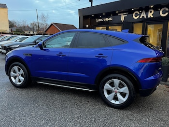 Used Jaguar E-Pace 2019 for sale - 76953189: Photo