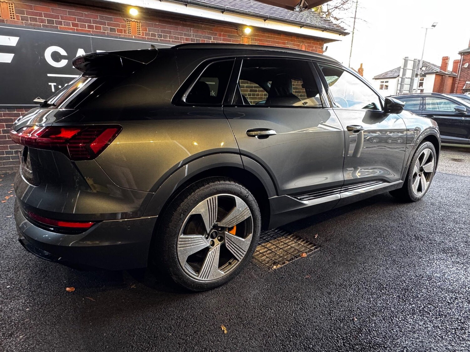 Used Audi e-tron 2021 for sale - 76803458: Photo 13