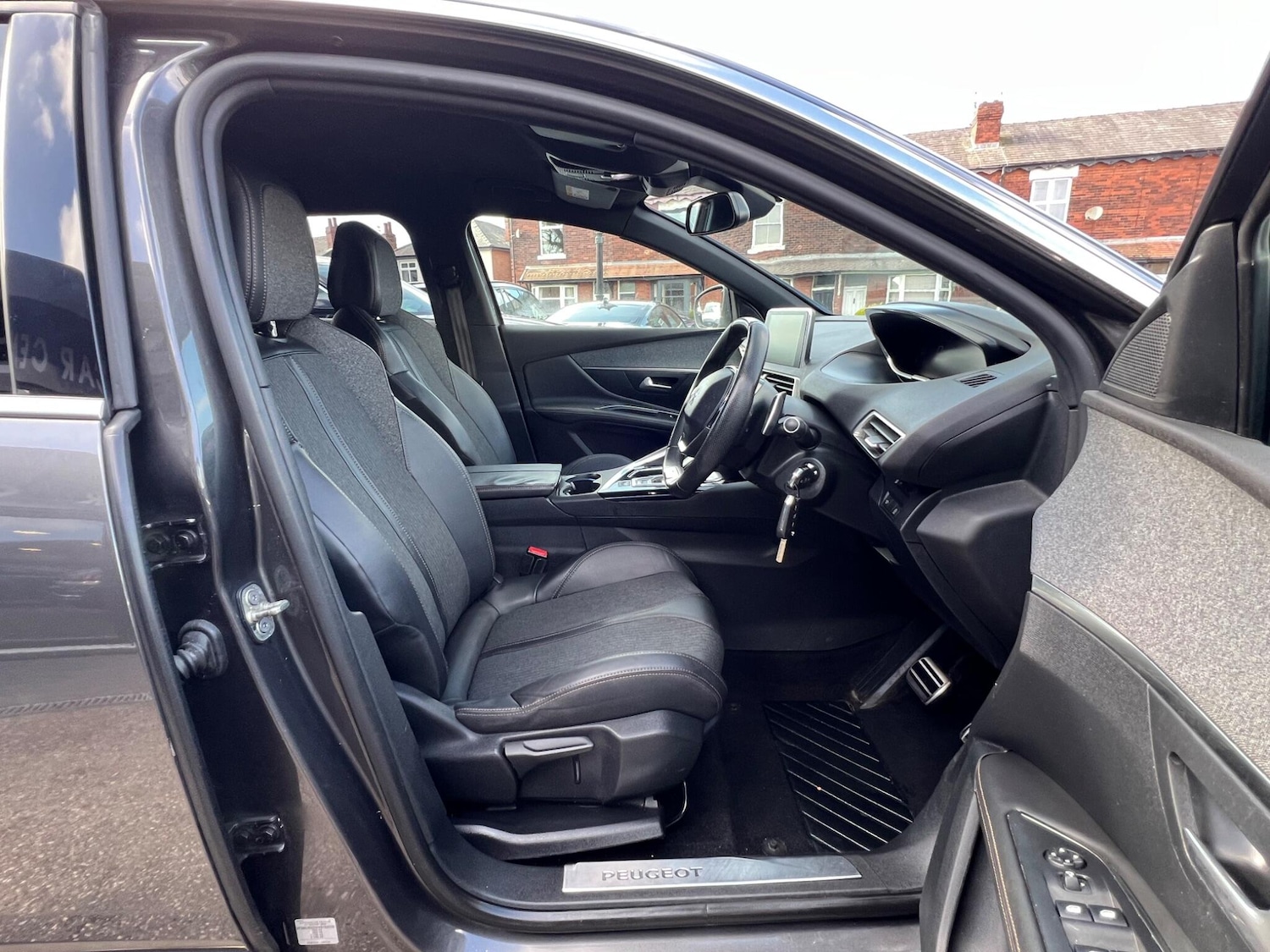 Used Peugeot 3008 2017 for sale - 77838756: Photo 19