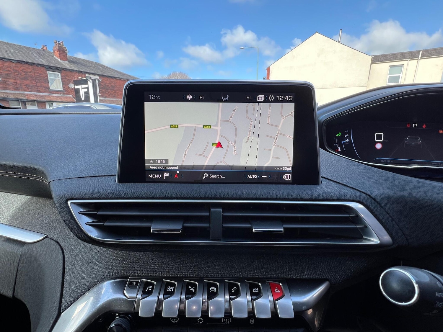 Used Peugeot 3008 2017 for sale - 77838756: Photo 24