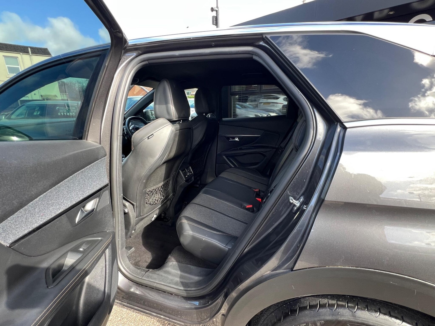 Used Peugeot 3008 2017 for sale - 77838756: Photo 32