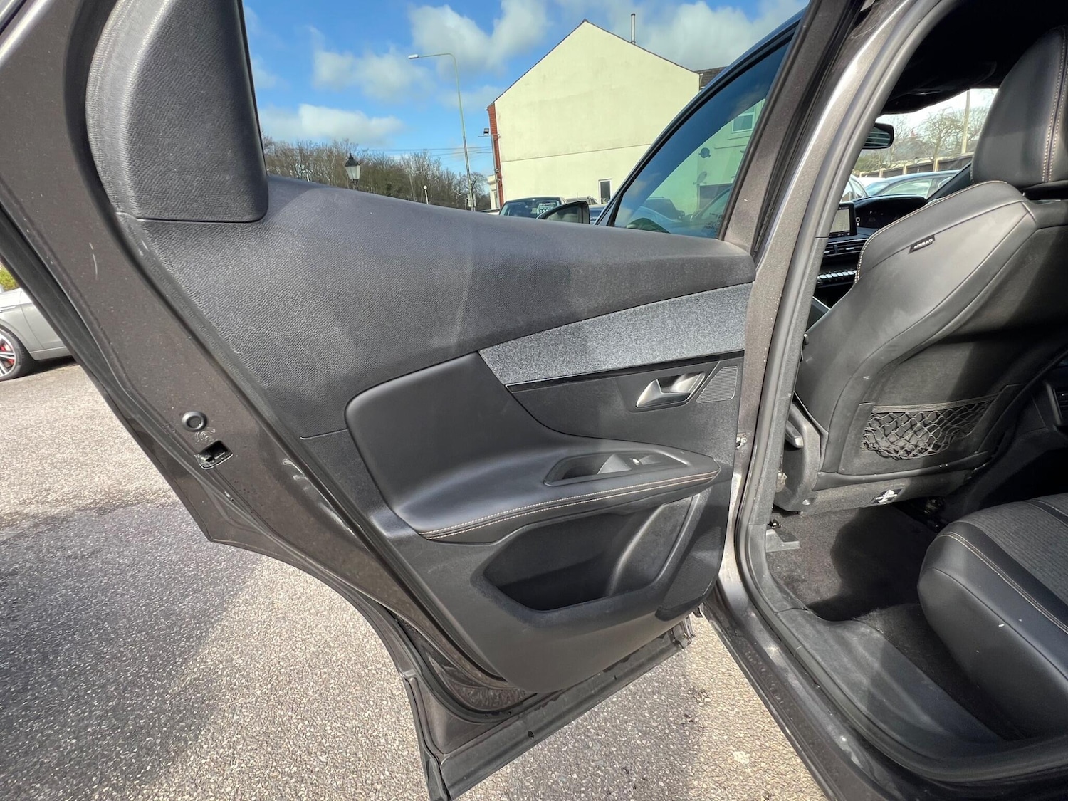 Used Peugeot 3008 2017 for sale - 77838756: Photo 33