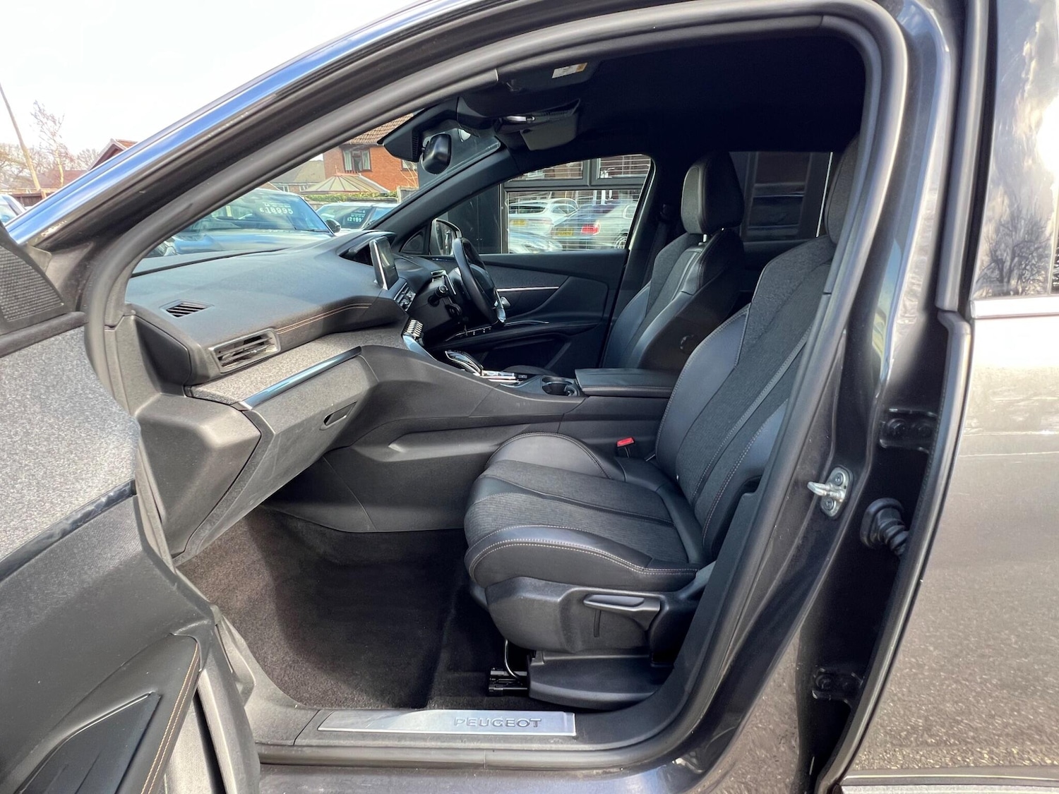 Used Peugeot 3008 2017 for sale - 77838756: Photo 34