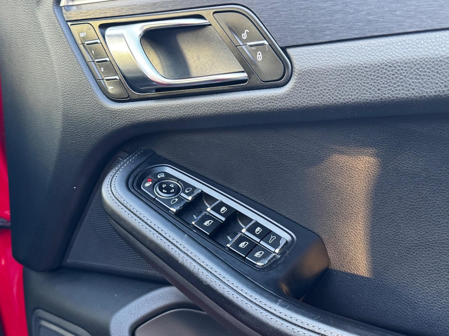 Used Porsche Macan 2018 for sale - 77191527: Photo 23