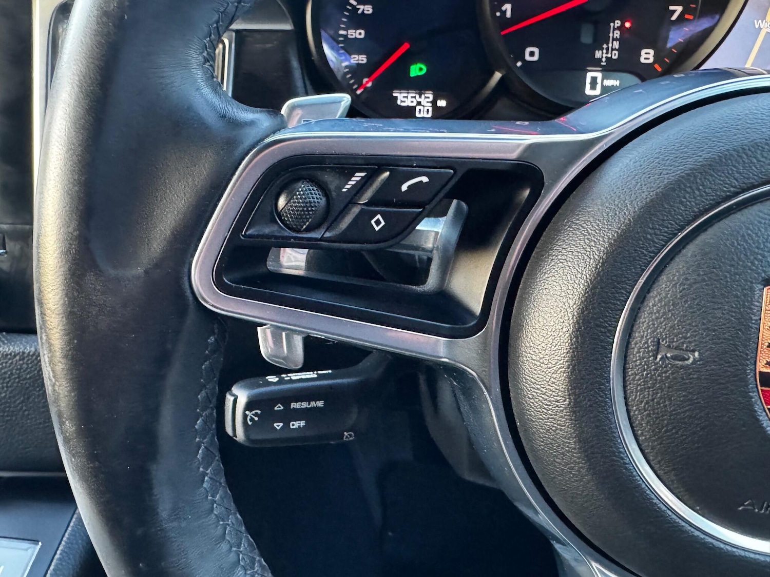 Used Porsche Macan 2018 for sale - 77191527: Photo 33