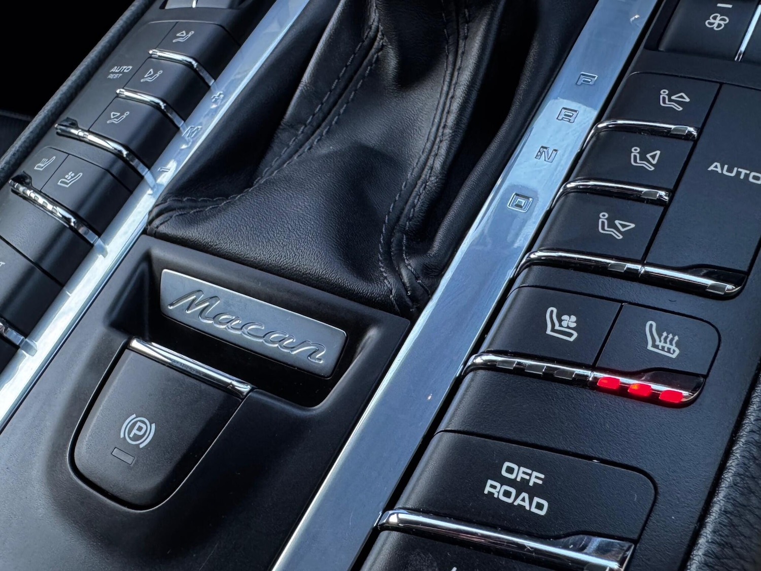 Used Porsche Macan 2018 for sale - 77191527: Photo 36