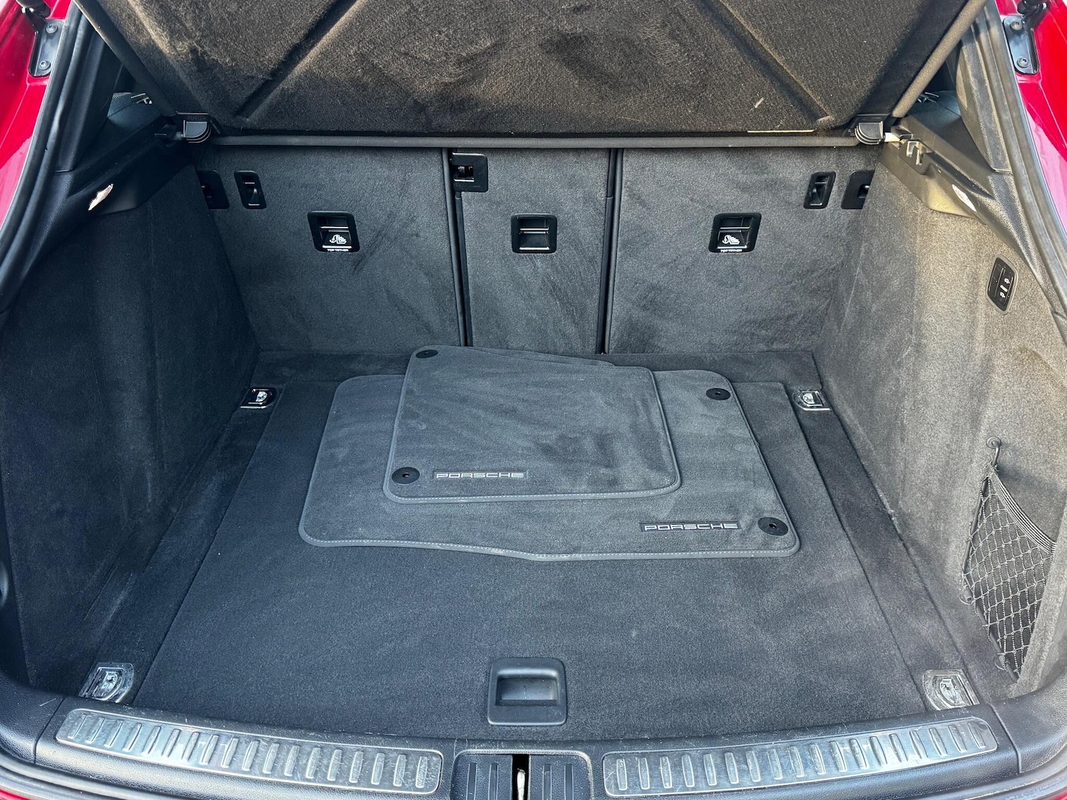 Used Porsche Macan 2018 for sale - 77191527: Photo 46