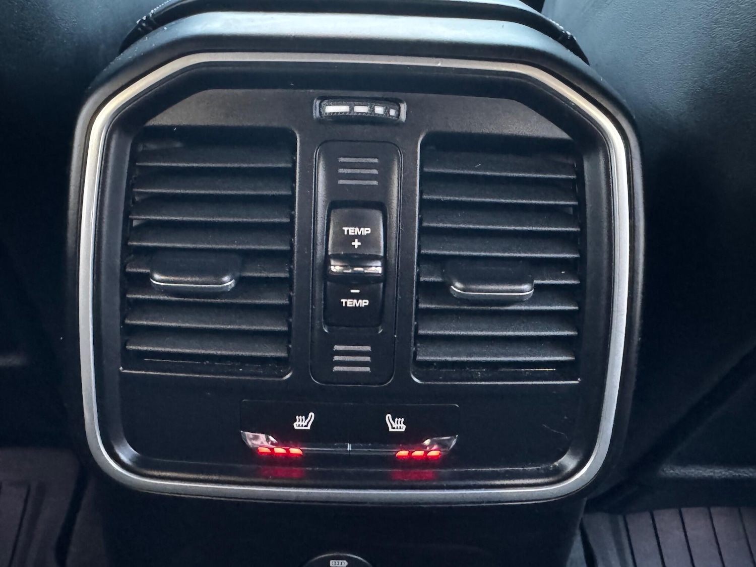 Used Porsche Macan 2018 for sale - 77191527: Photo 47