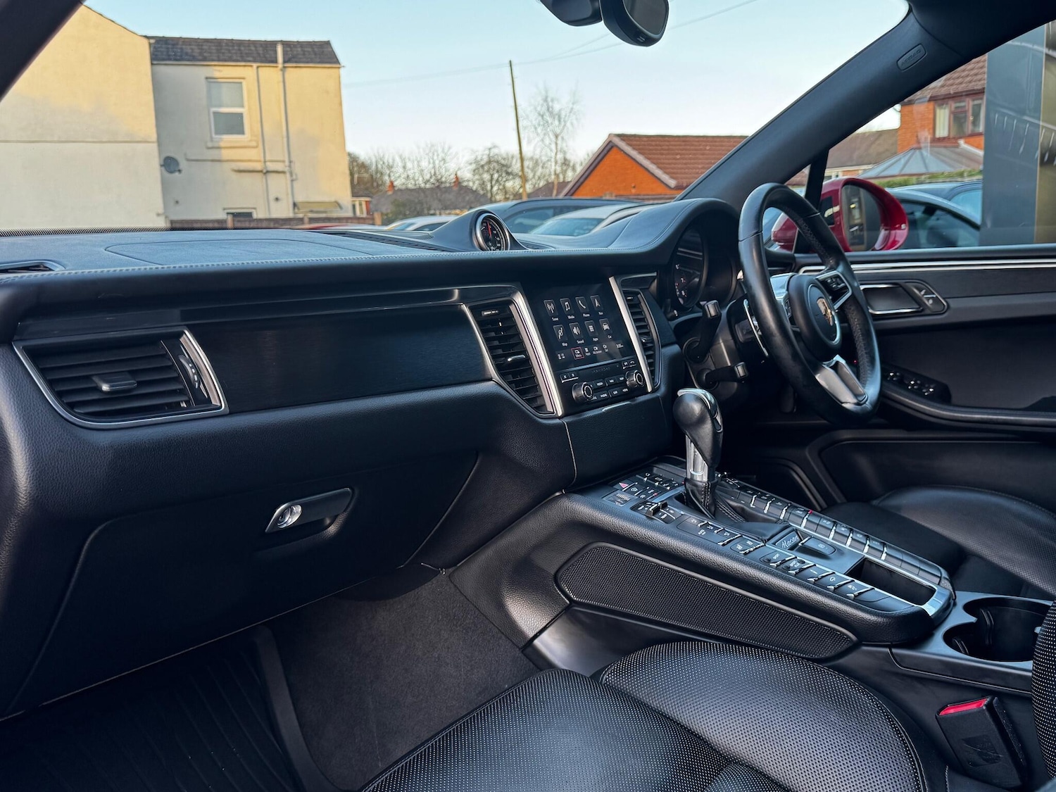 Used Porsche Macan 2018 for sale - 77191527: Photo 49