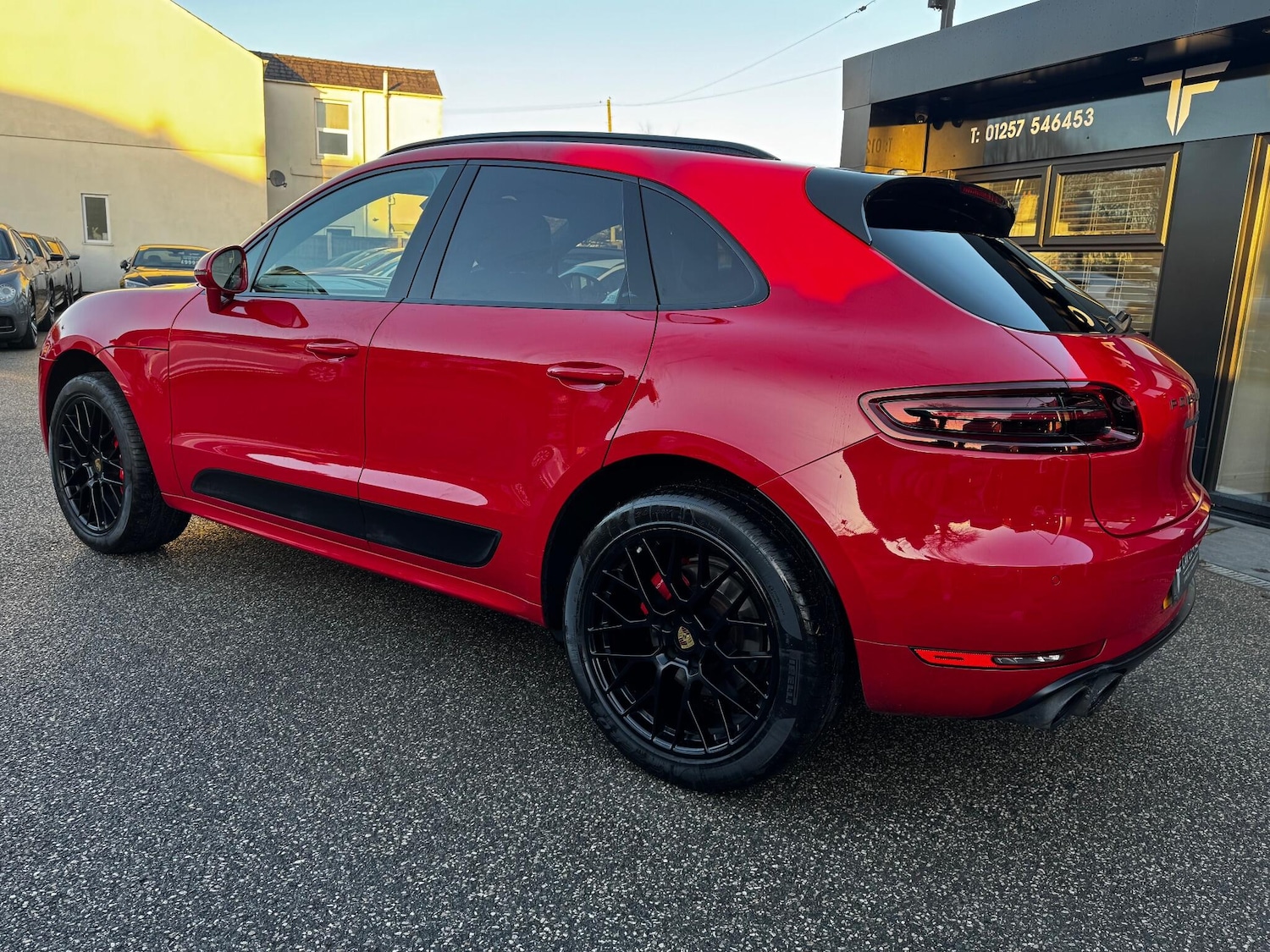 Used Porsche Macan 2018 for sale - 77191527: Photo 5