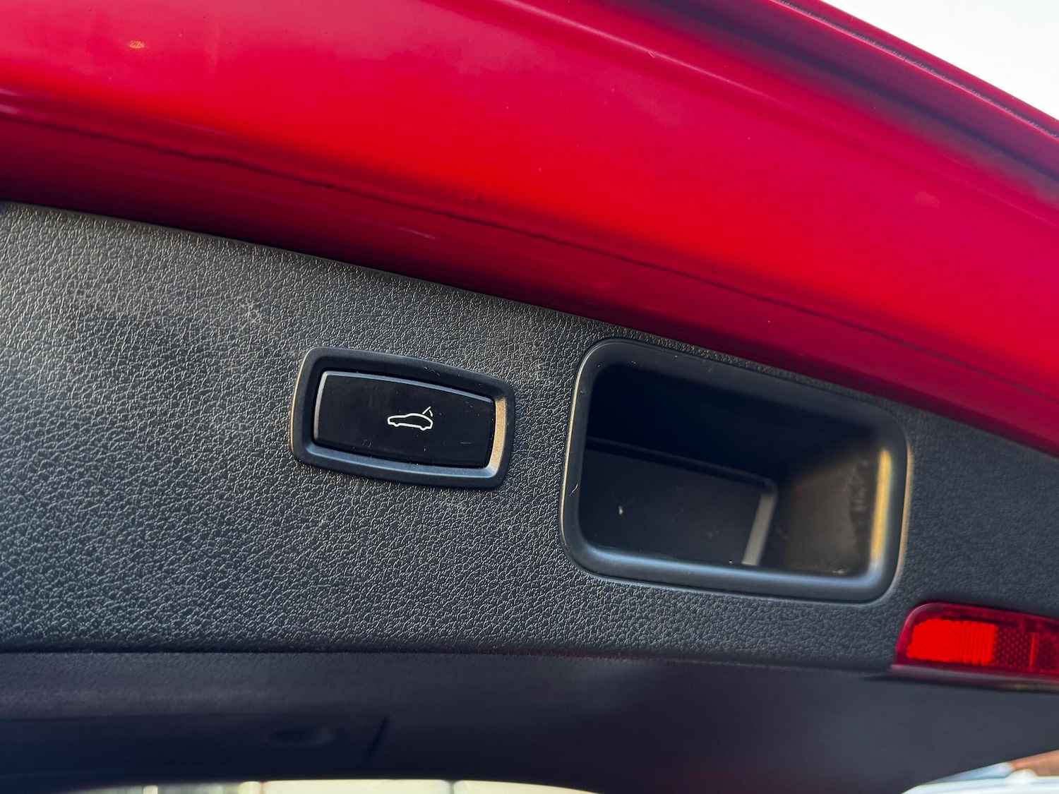 Used Porsche Macan 2018 for sale - 77191527: Photo 51