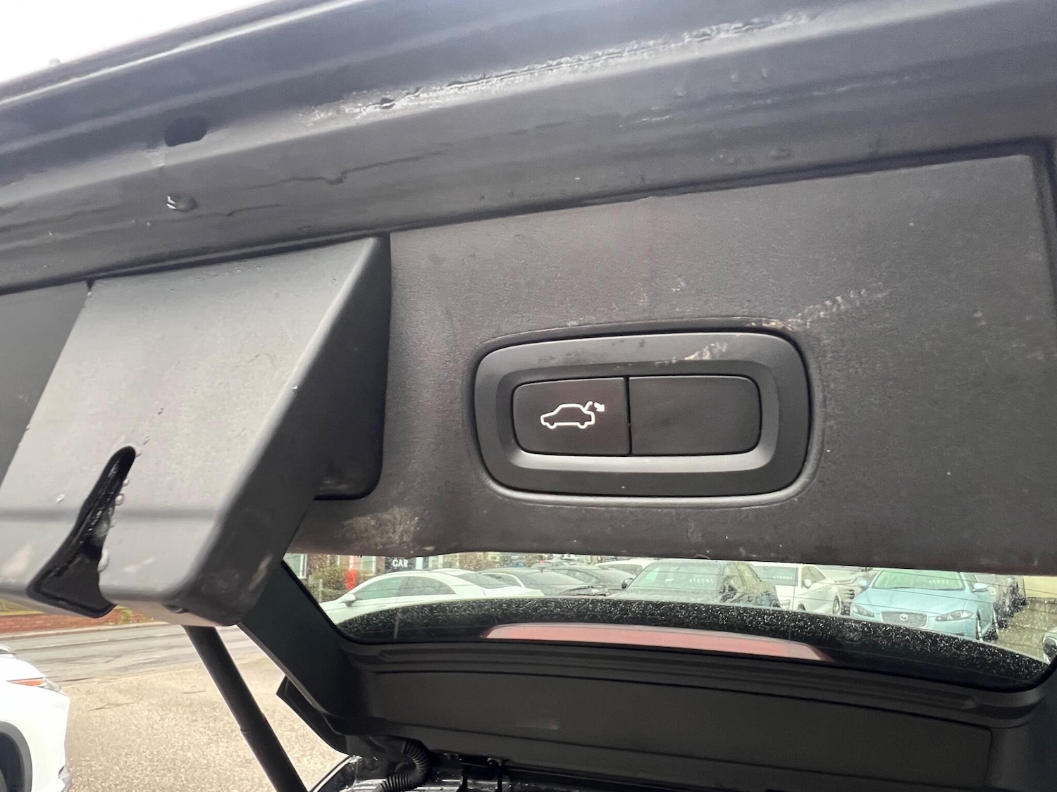 Used Volvo V90 2017 for sale - 77625394: Photo 38