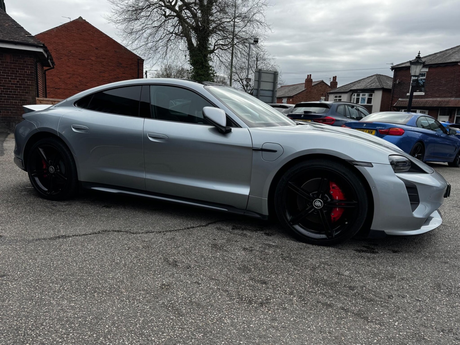 Used Porsche Taycan 2020 for sale - 78100160: Photo 11