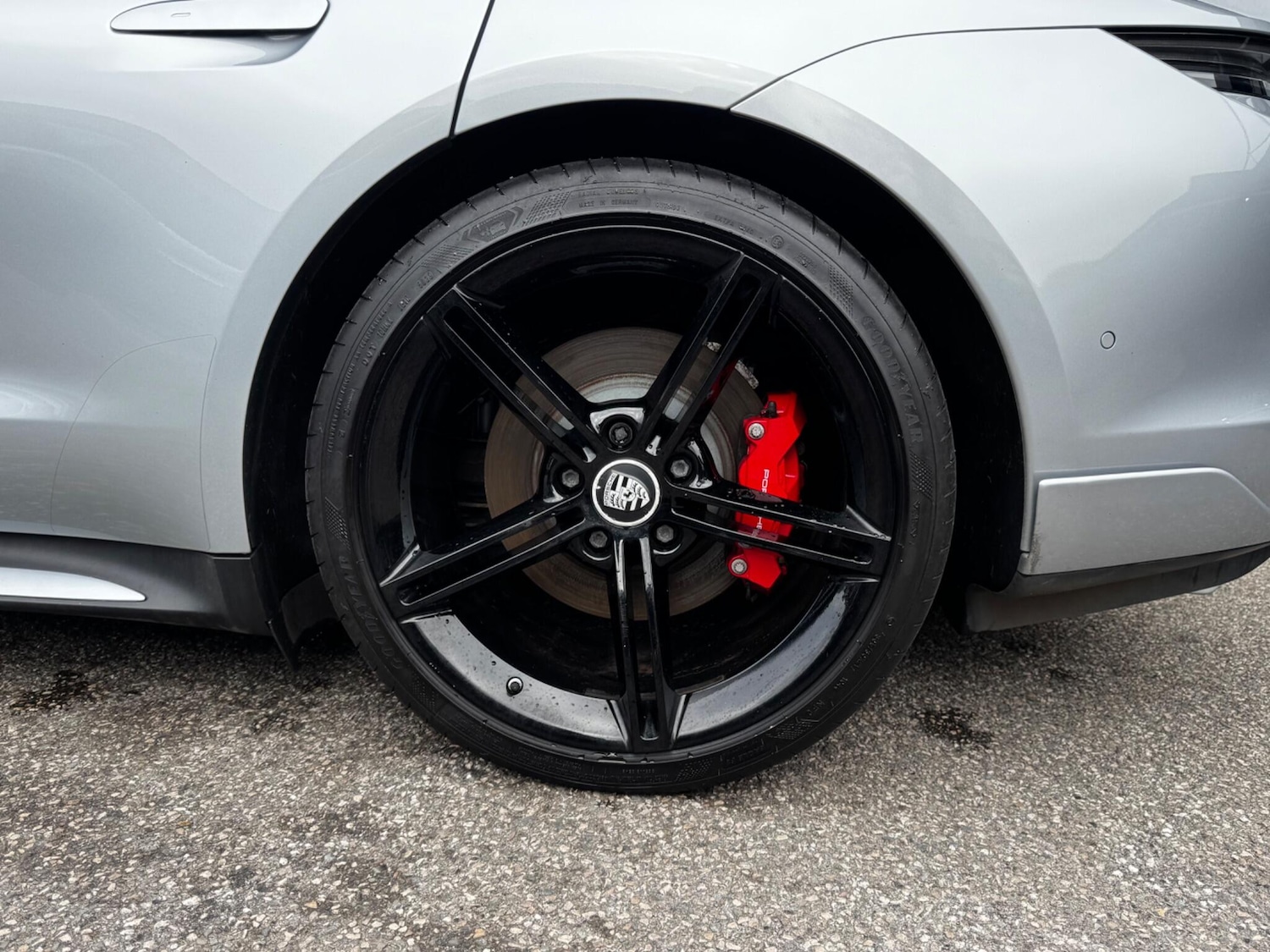 Used Porsche Taycan 2020 for sale - 78100160: Photo 22