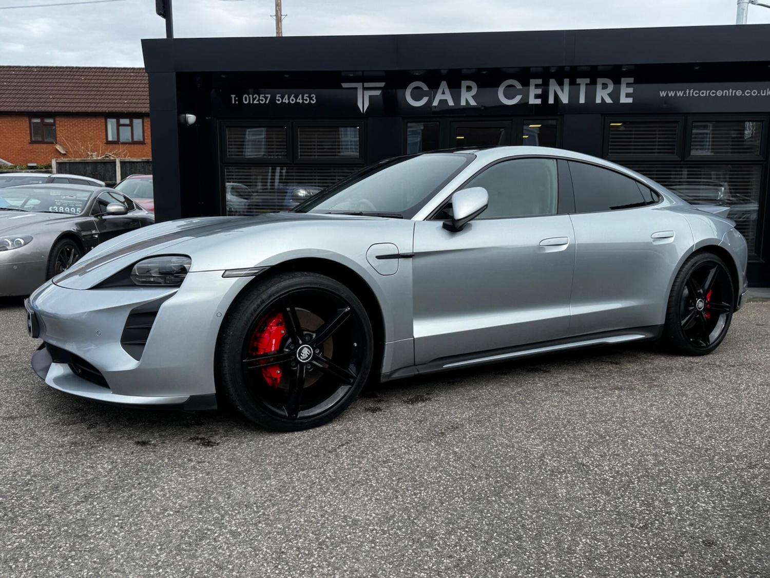 Used Porsche Taycan 2020 for sale - 78100160: Photo 3