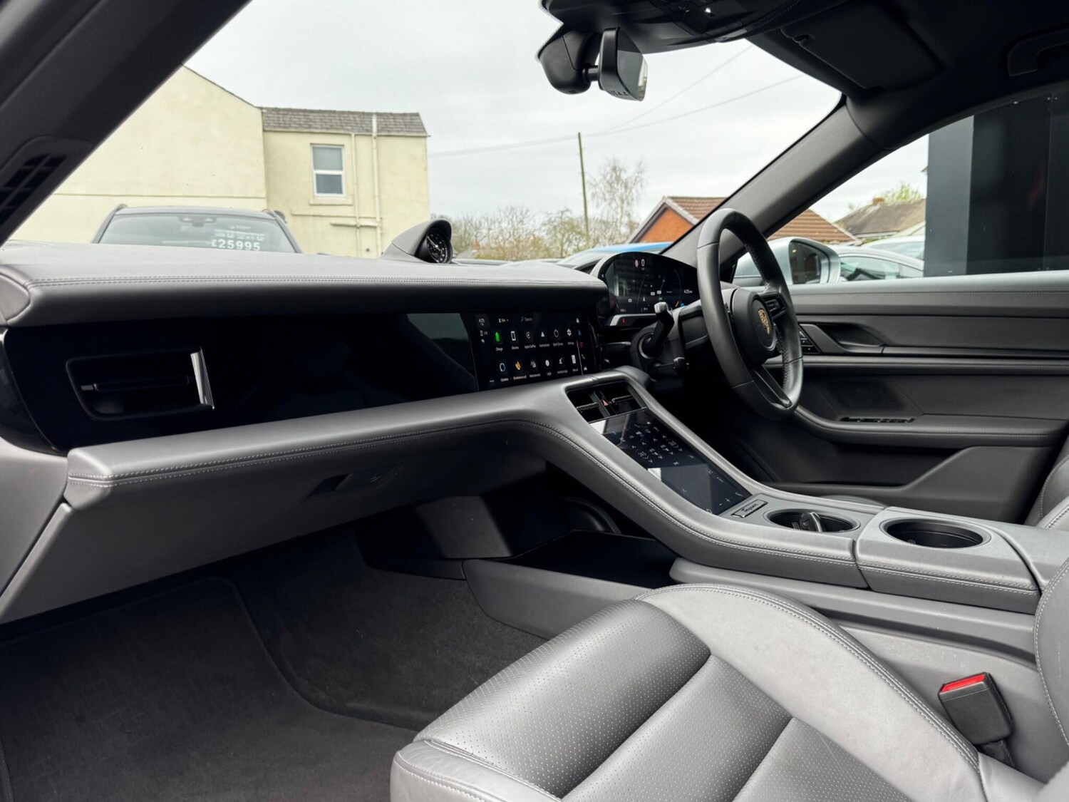 Used Porsche Taycan 2020 for sale - 78100160: Photo 49