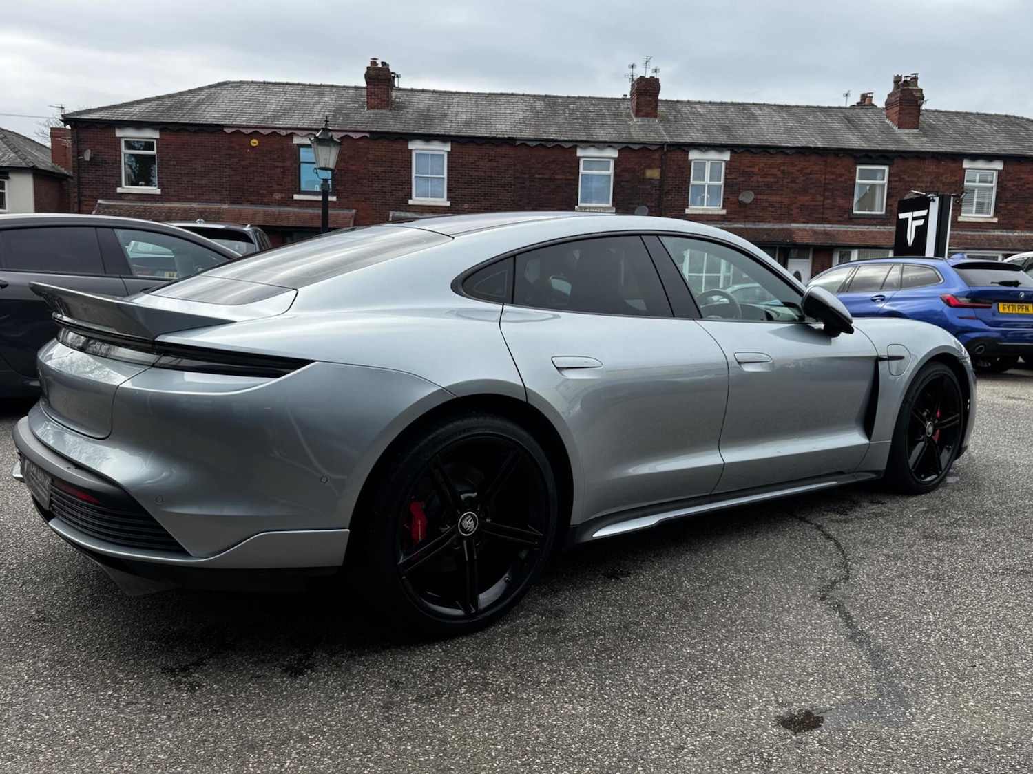 Used Porsche Taycan 2020 for sale - 78100160: Photo 9