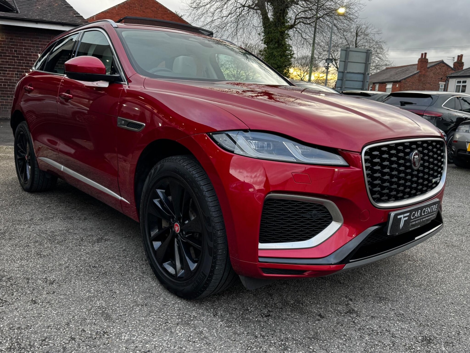 Used Jaguar F-Pace 2023 for sale - 77266860: Photo 12