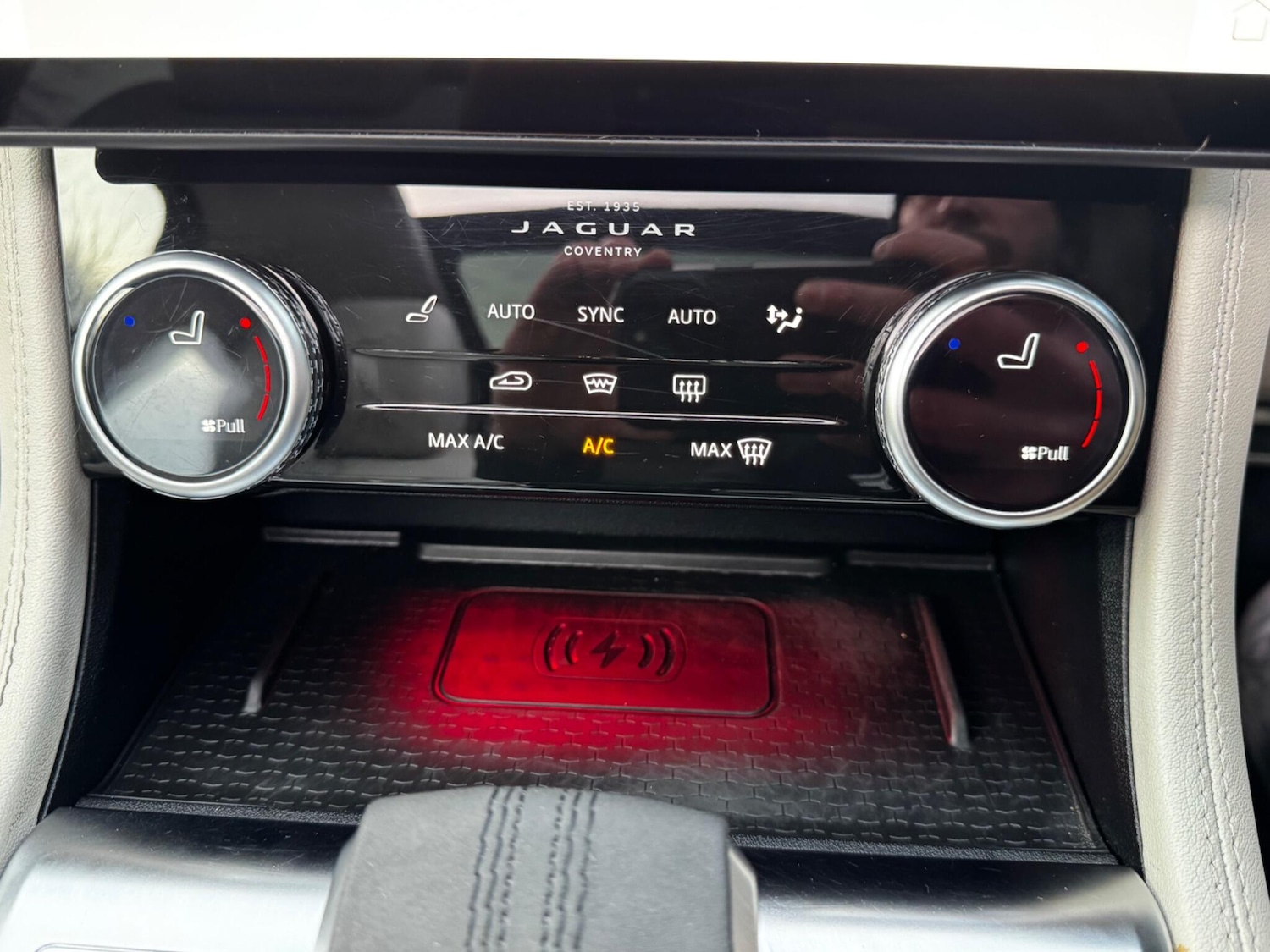 Used Jaguar F-Pace 2023 for sale - 77266860: Photo 33