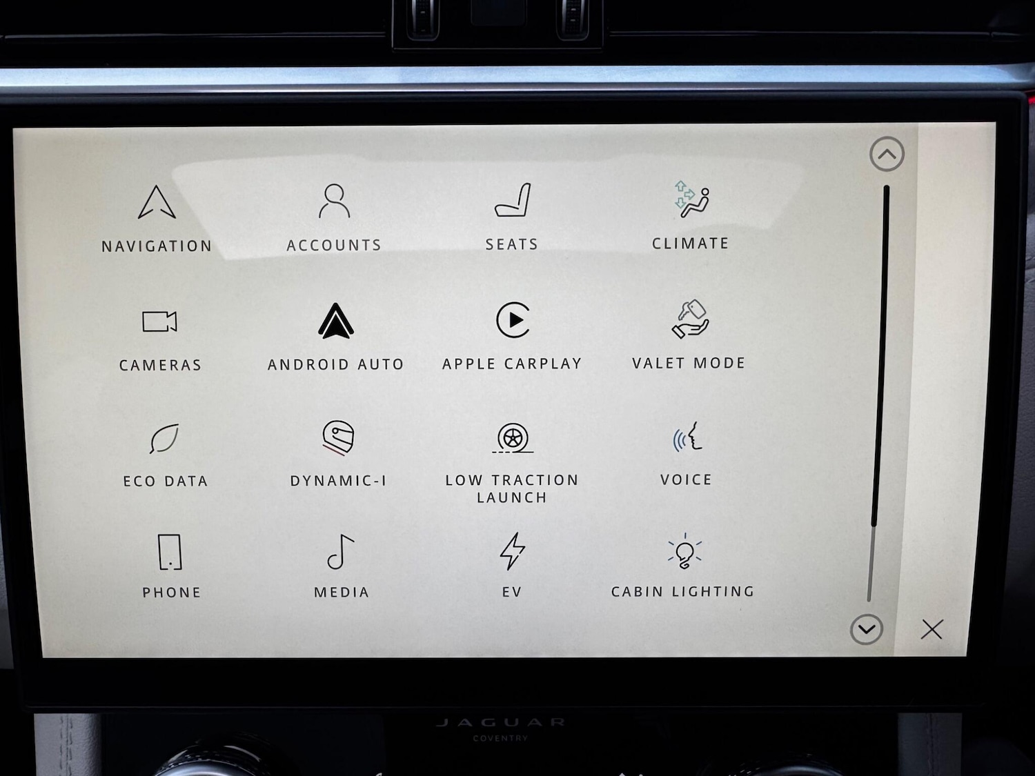 Used Jaguar F-Pace 2023 for sale - 77266860: Photo 35