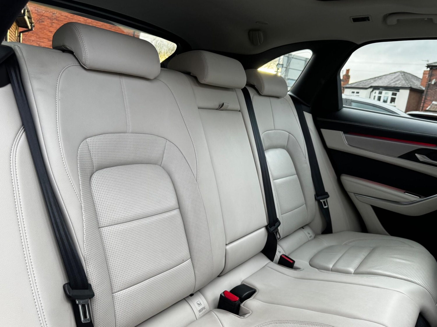 Used Jaguar F-Pace 2023 for sale - 77266860: Photo 42