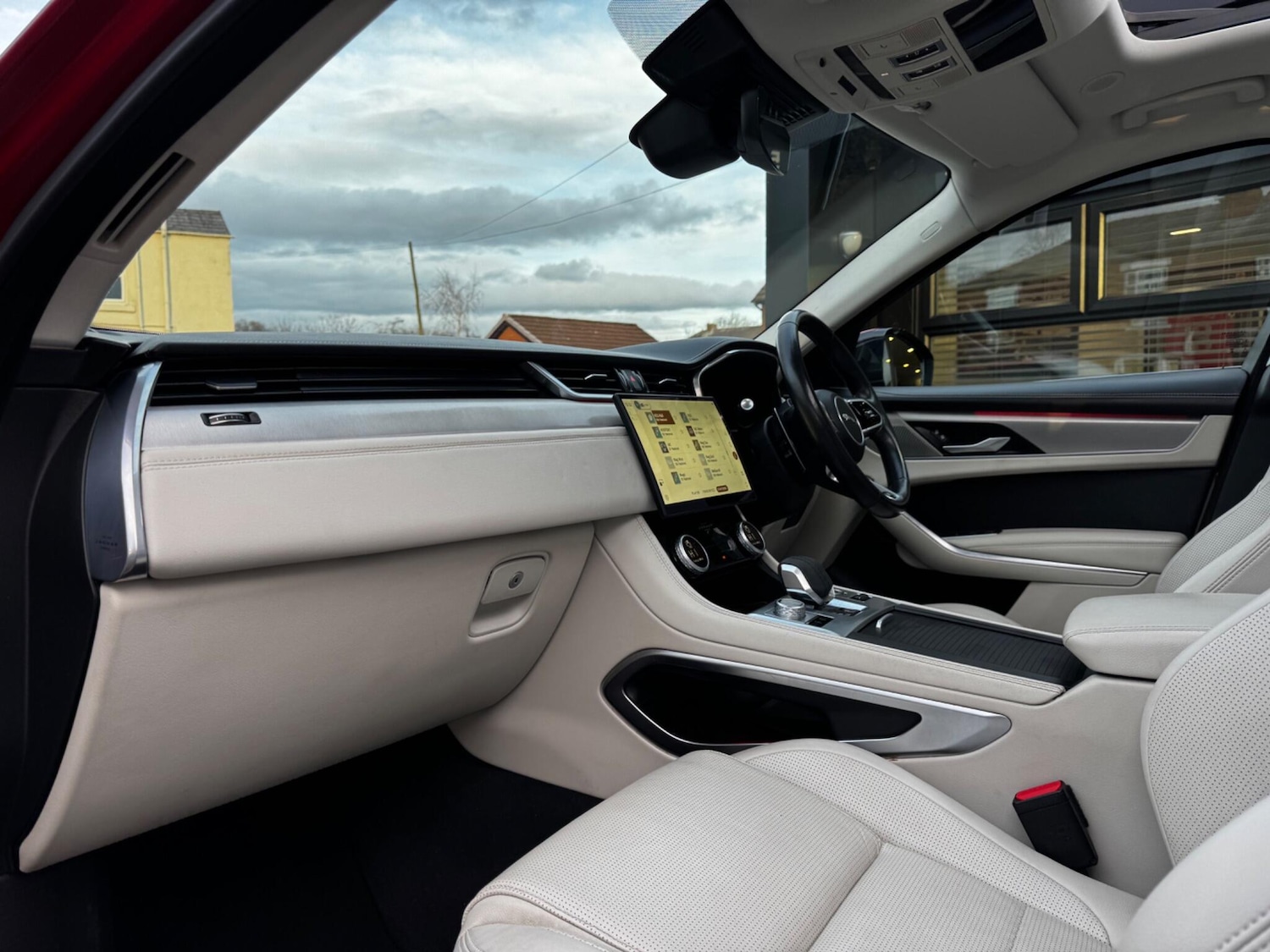 Used Jaguar F-Pace 2023 for sale - 77266860: Photo 48