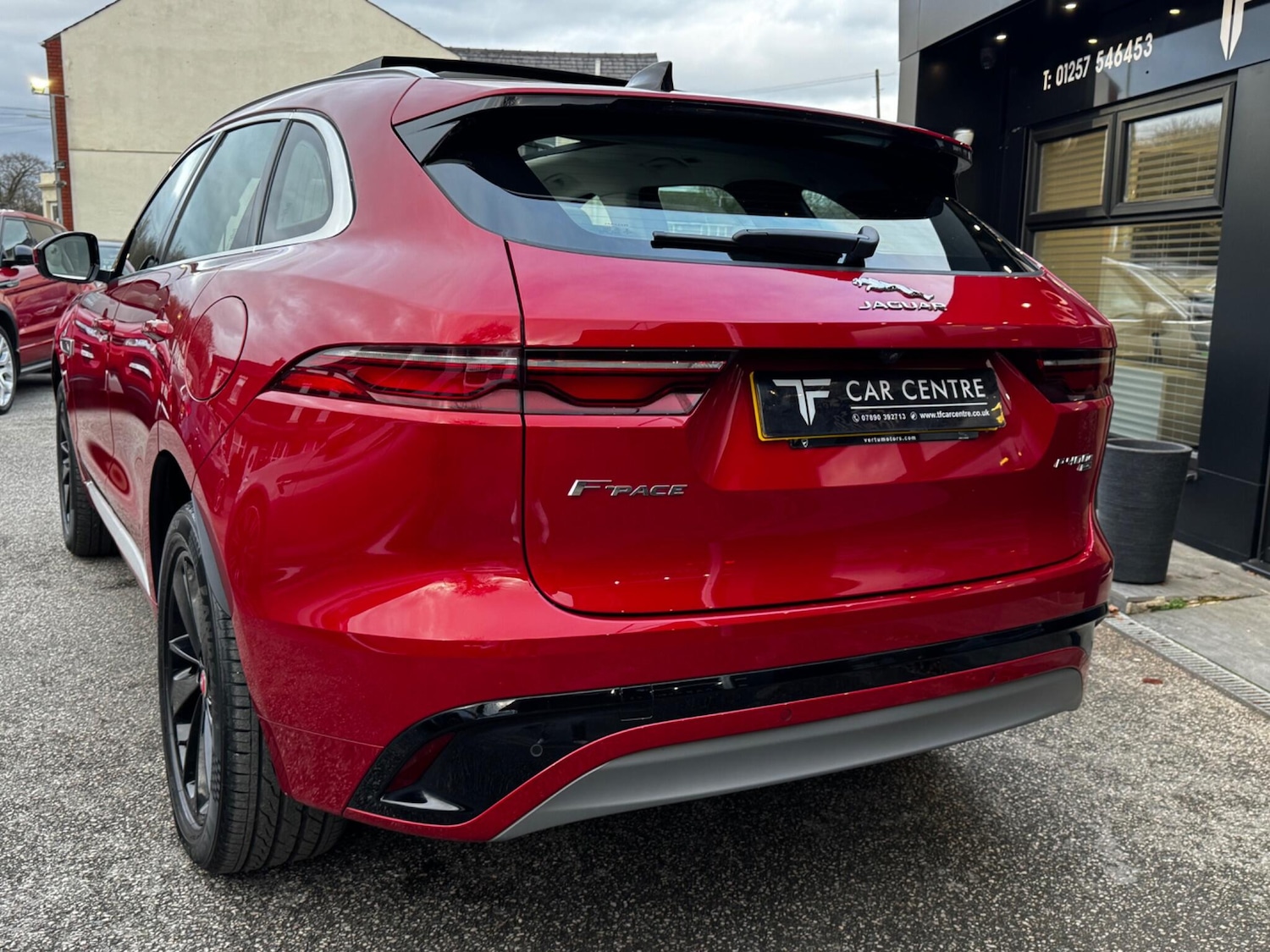 Used Jaguar F-Pace 2023 for sale - 77266860: Photo 6