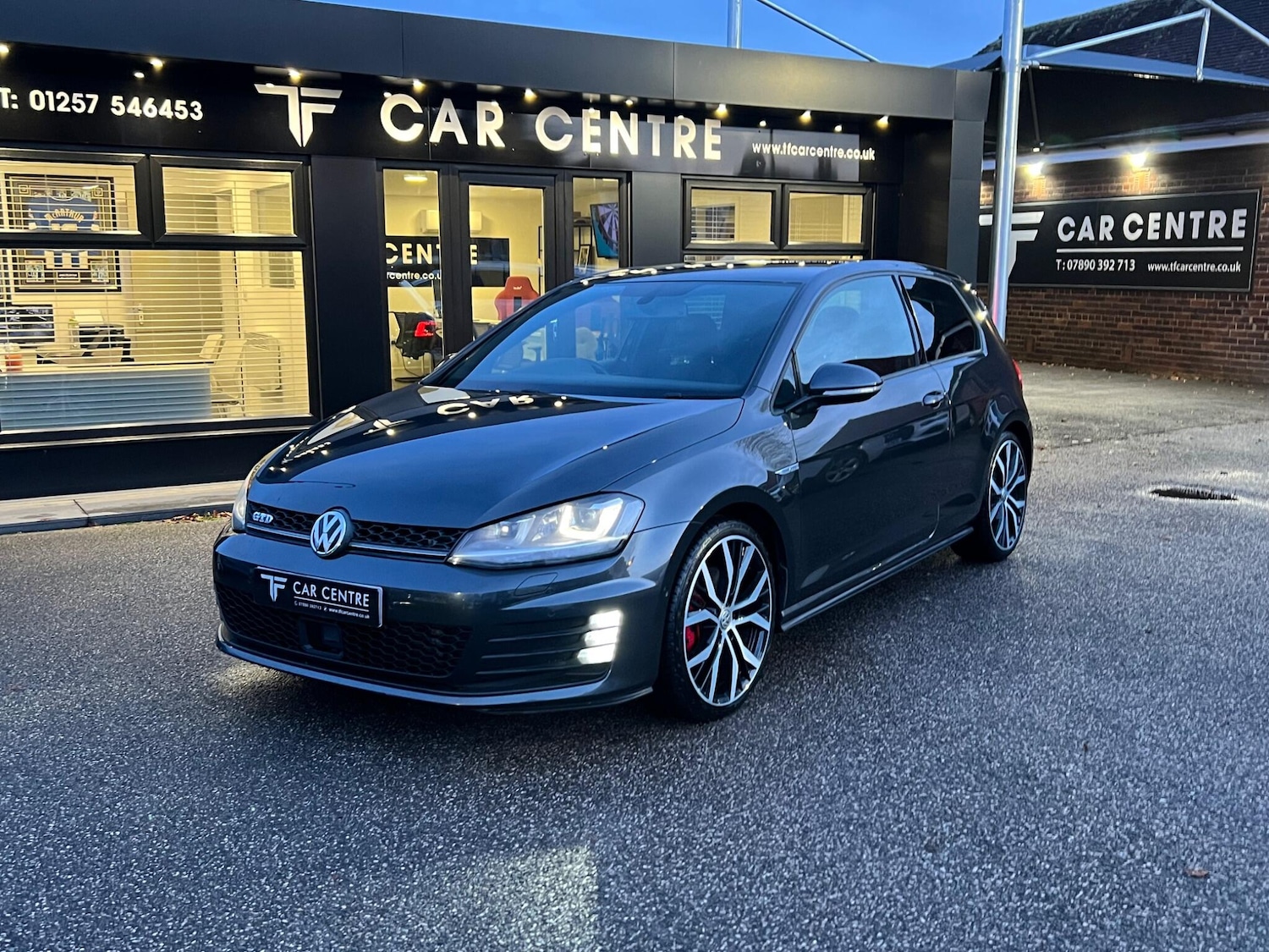 Used Volkswagen Golf 2015 for sale - 77029307: Photo 2