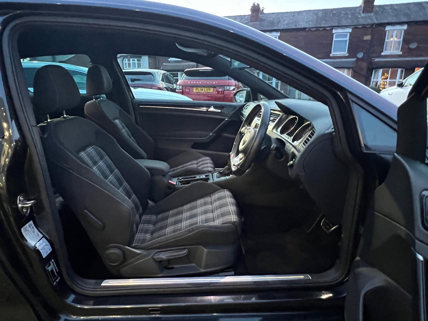 Used Volkswagen Golf 2015 for sale - 77029307: Photo 21