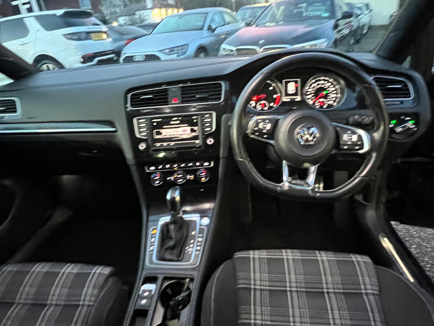 Used Volkswagen Golf 2015 for sale - 77029307: Photo 22