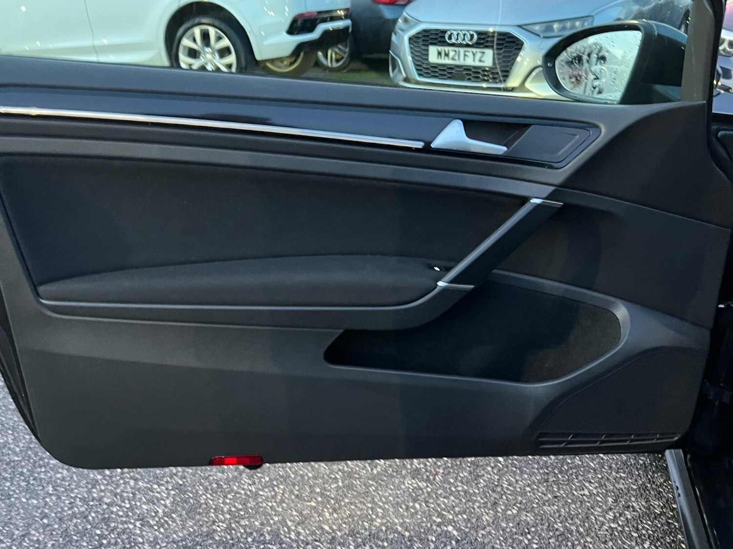 Used Volkswagen Golf 2015 for sale - 77029307: Photo 29