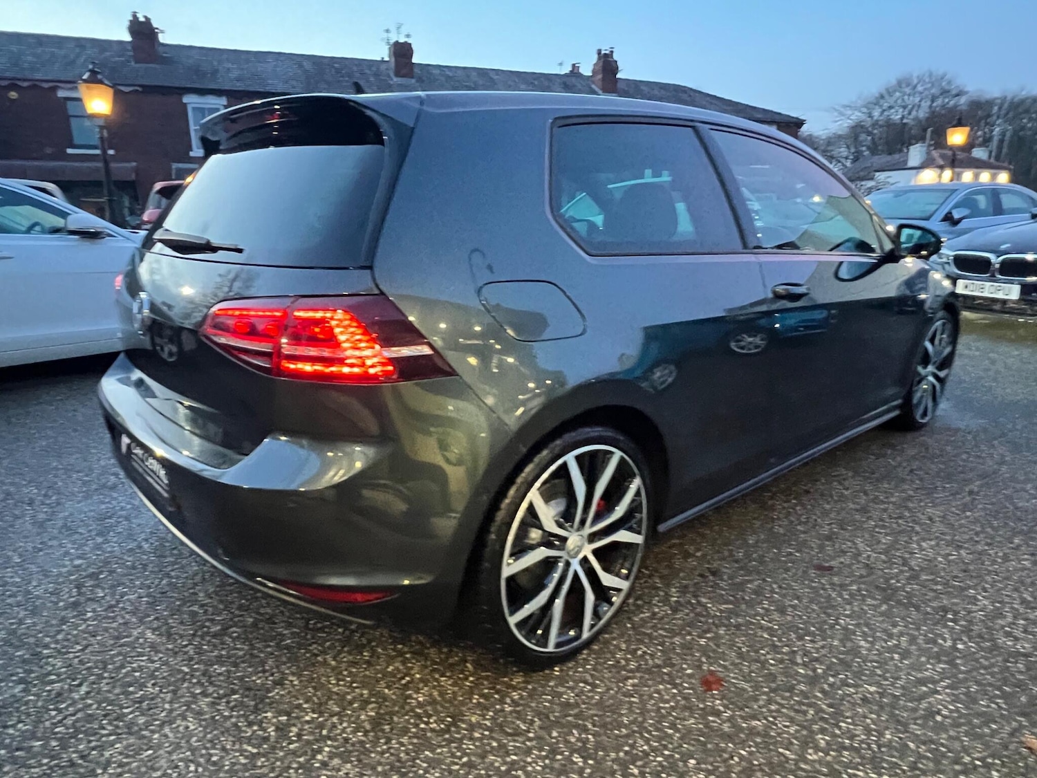 Used Volkswagen Golf 2015 for sale - 77029307: Photo 9