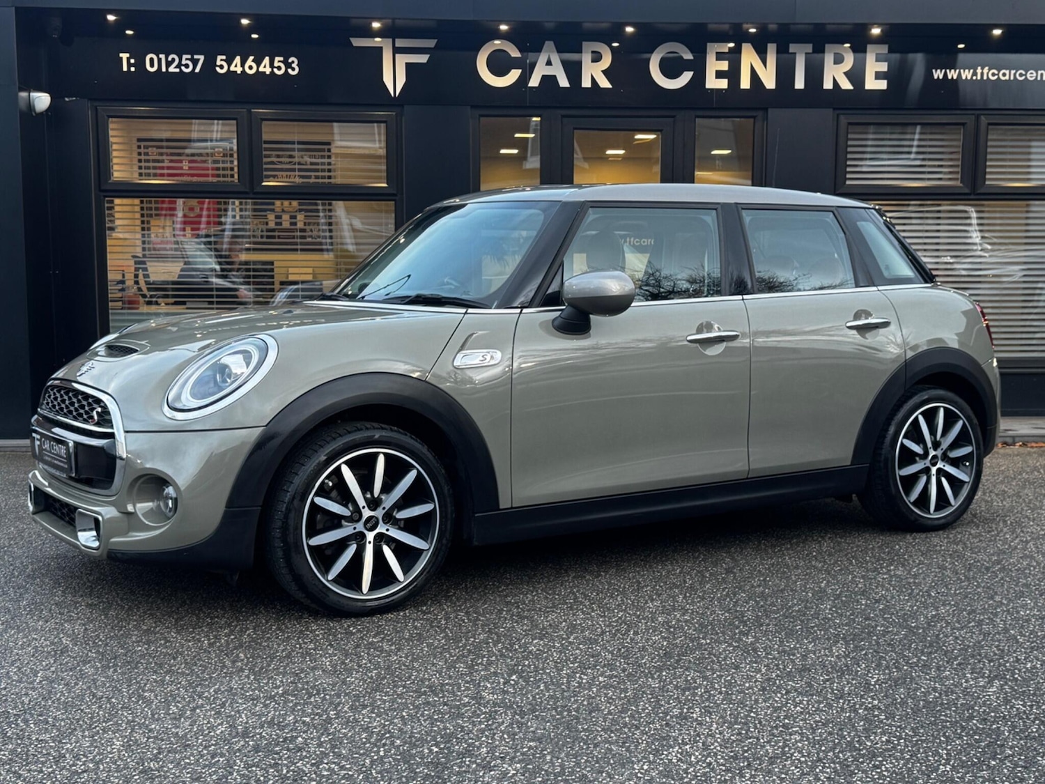 Used MINI Hatch 2019 for sale - 77254564: Photo 2