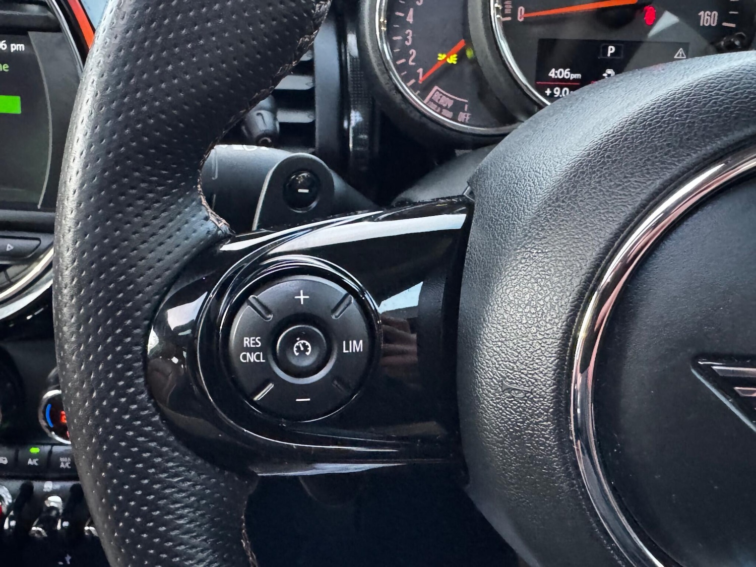 Used MINI Hatch 2019 for sale - 77254564: Photo 29