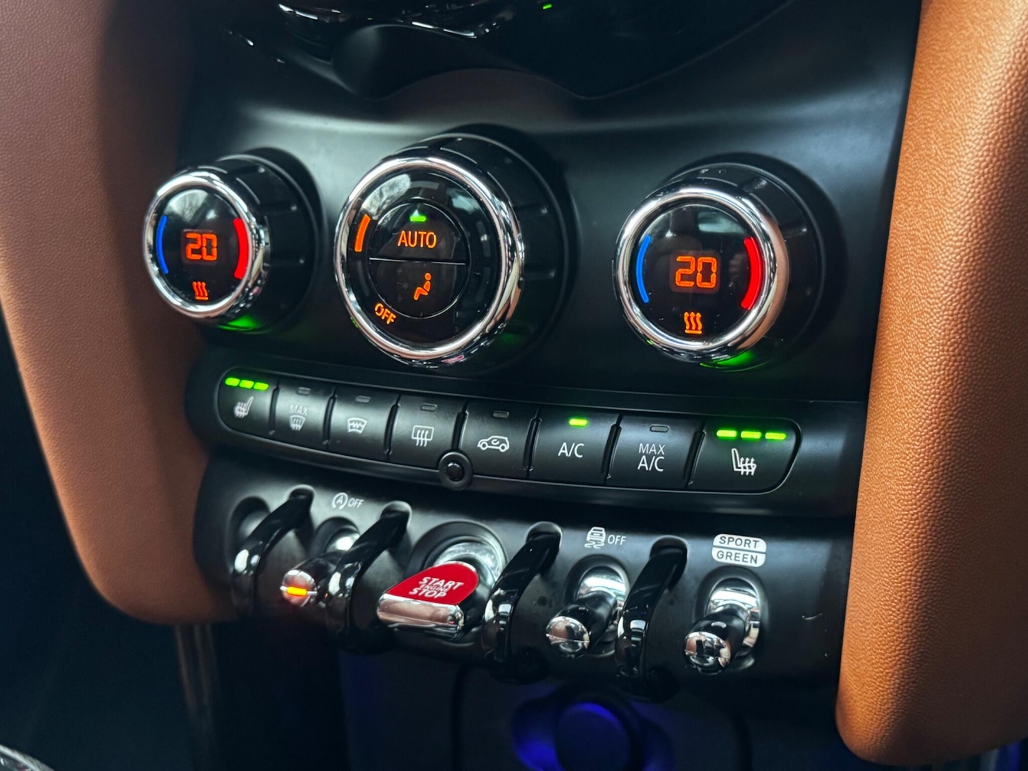 Used MINI Hatch 2019 for sale - 77254564: Photo 31