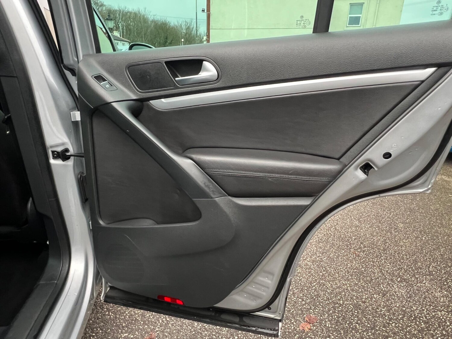 Used Volkswagen Tiguan for sale - 77469009: Photo 32